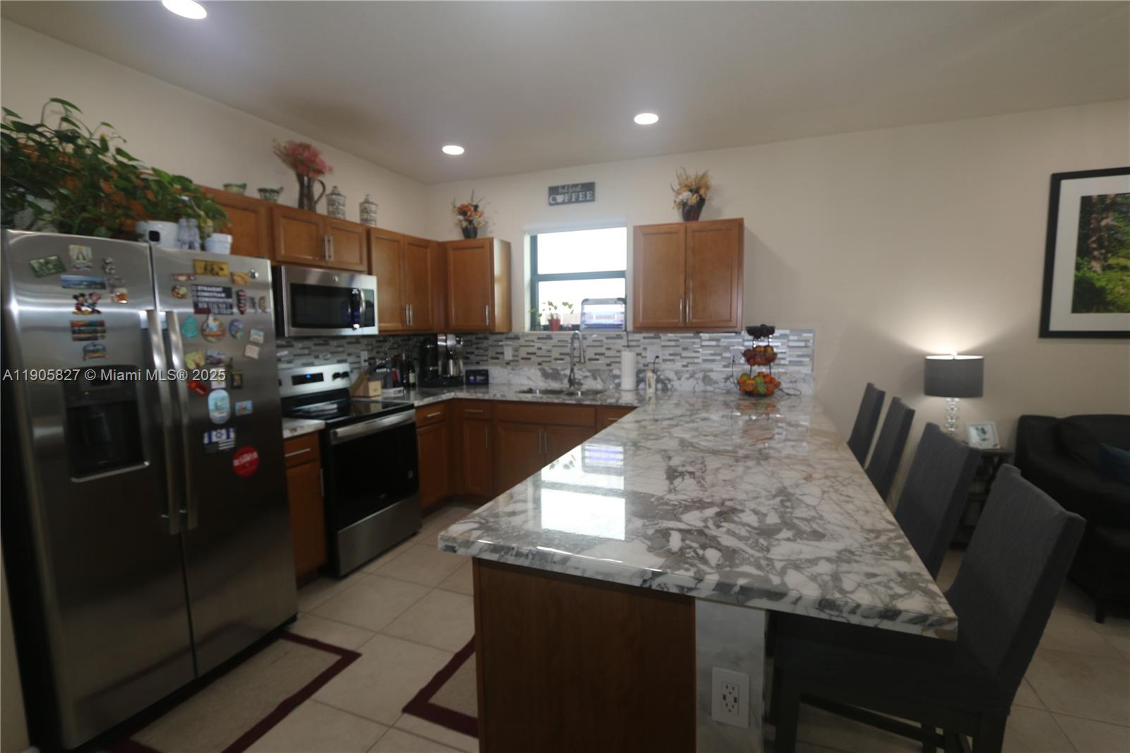 SILVER PALM SOUTHWEST - Residential Lease