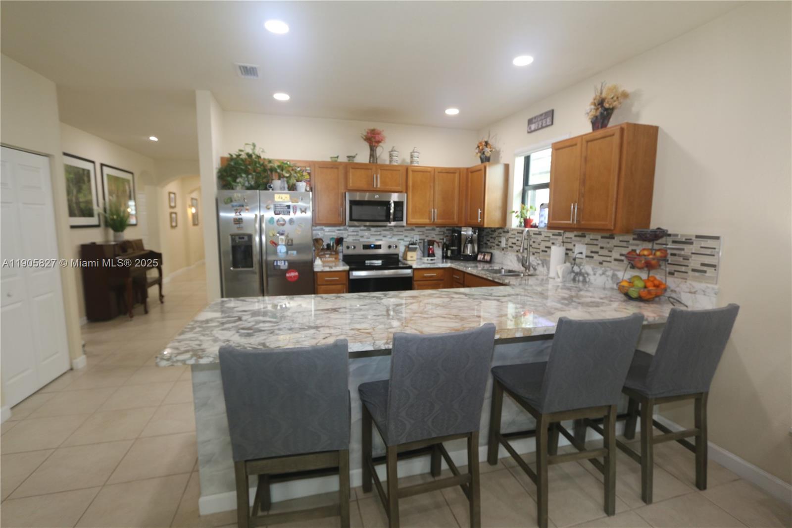 SILVER PALM SOUTHWEST - Residential Lease