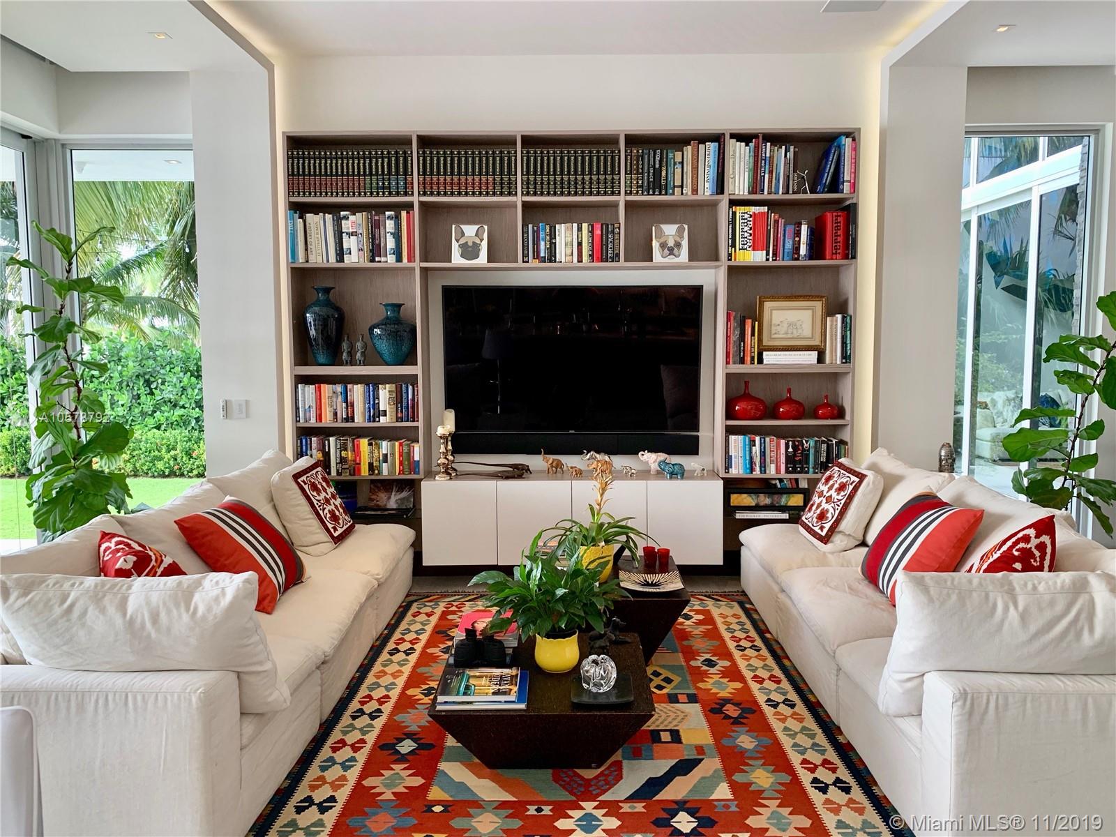 BISCAYNE POINT - Residential