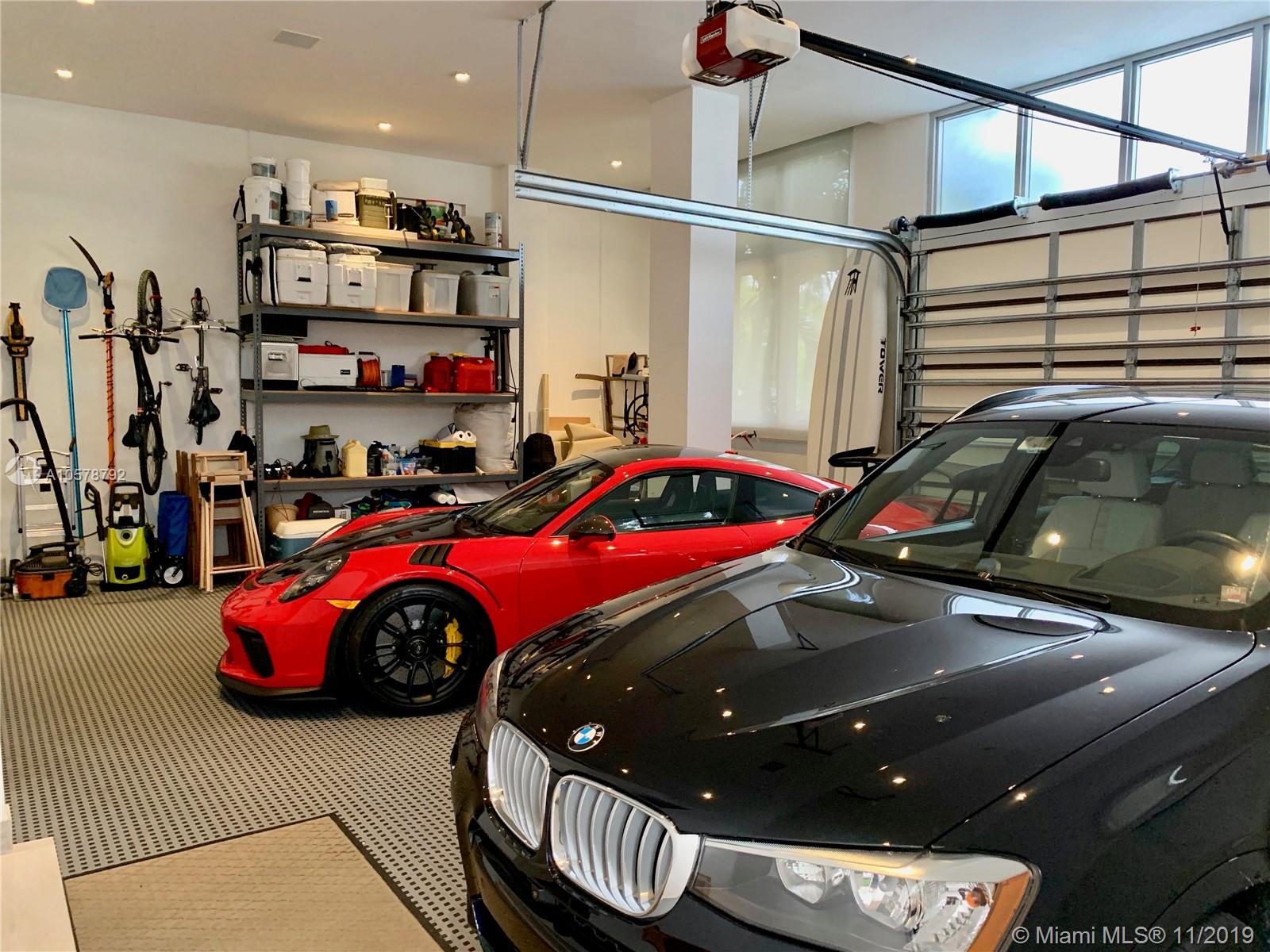 BISCAYNE POINT - Residential