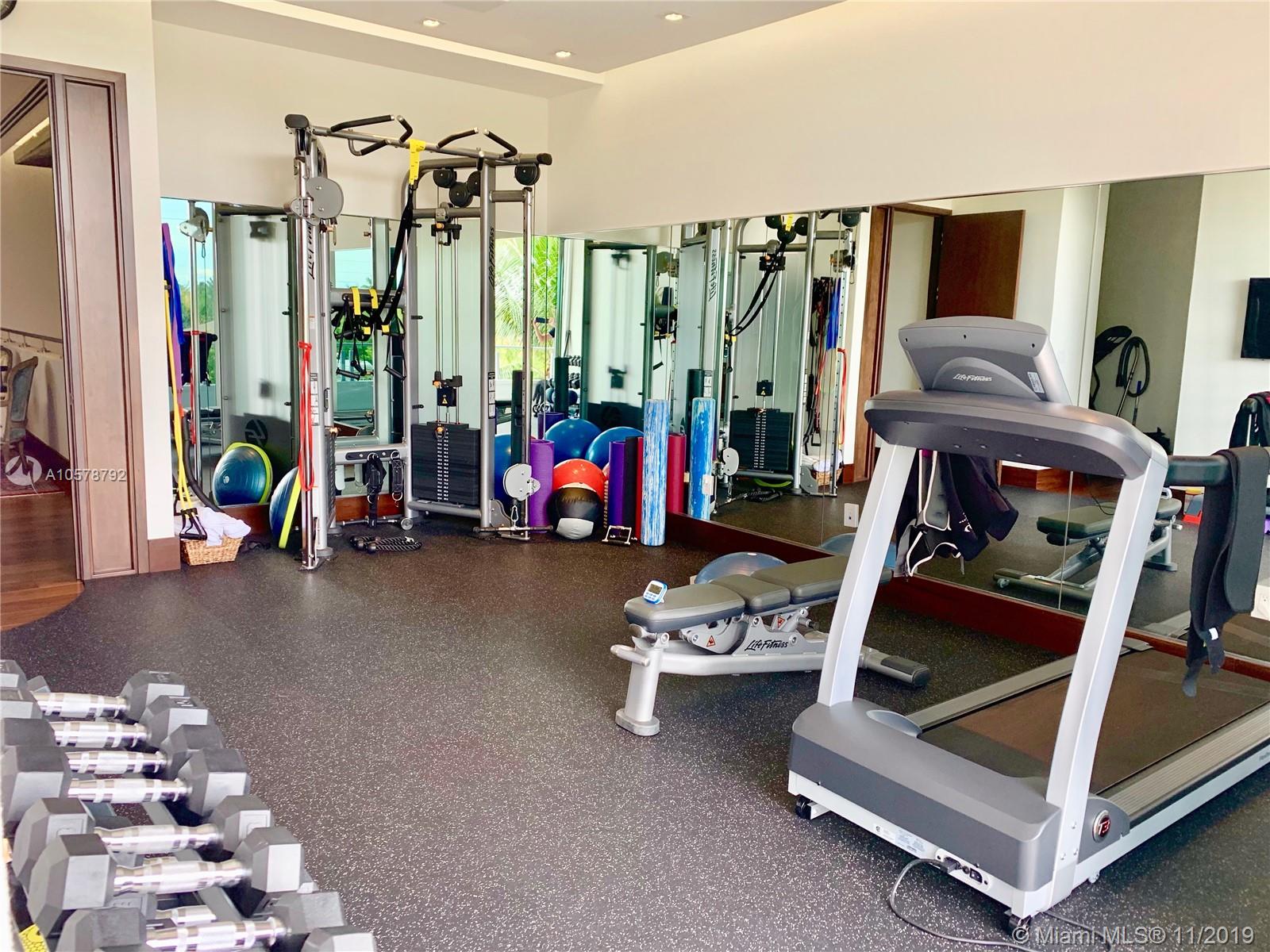 BISCAYNE POINT - Residential