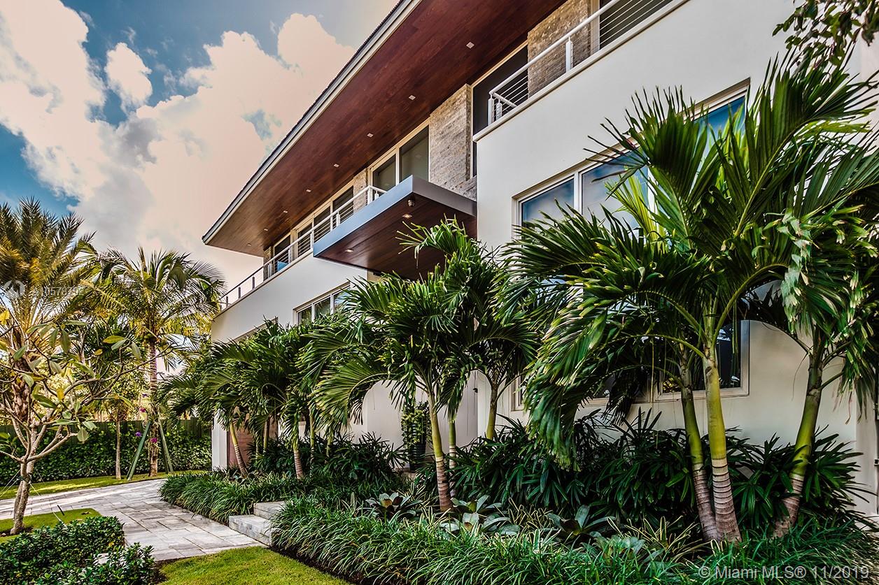 BISCAYNE POINT - Residential