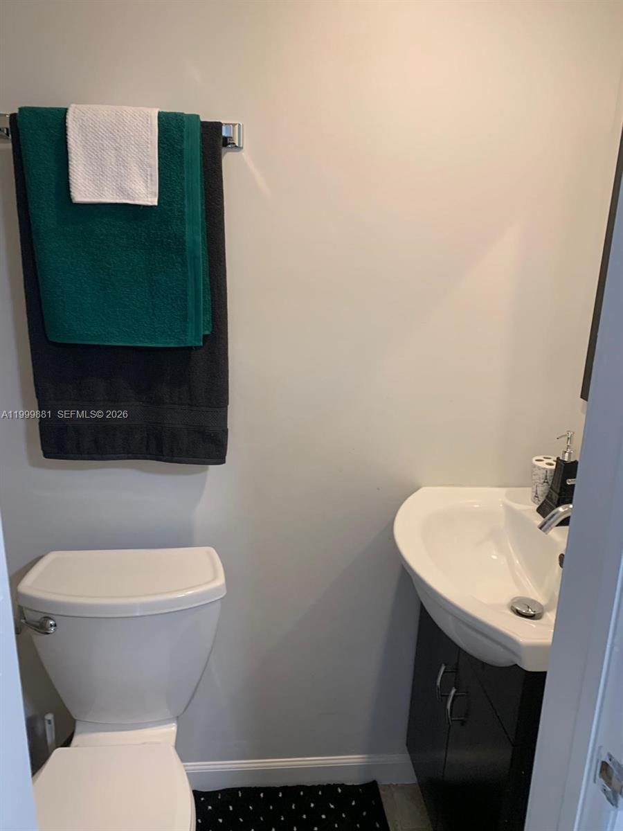 SIERRA 1ST ADDN - Residential Lease