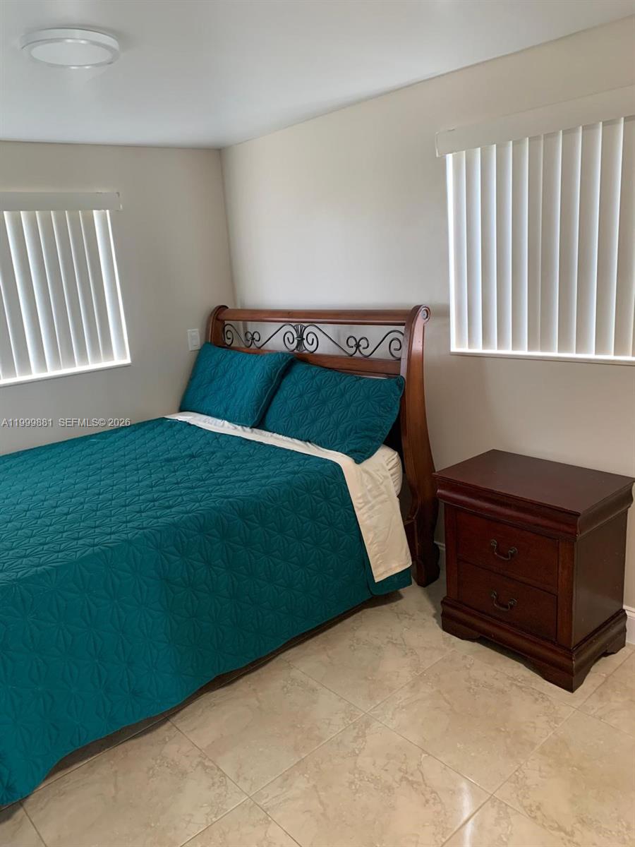 SIERRA 1ST ADDN - Residential Lease