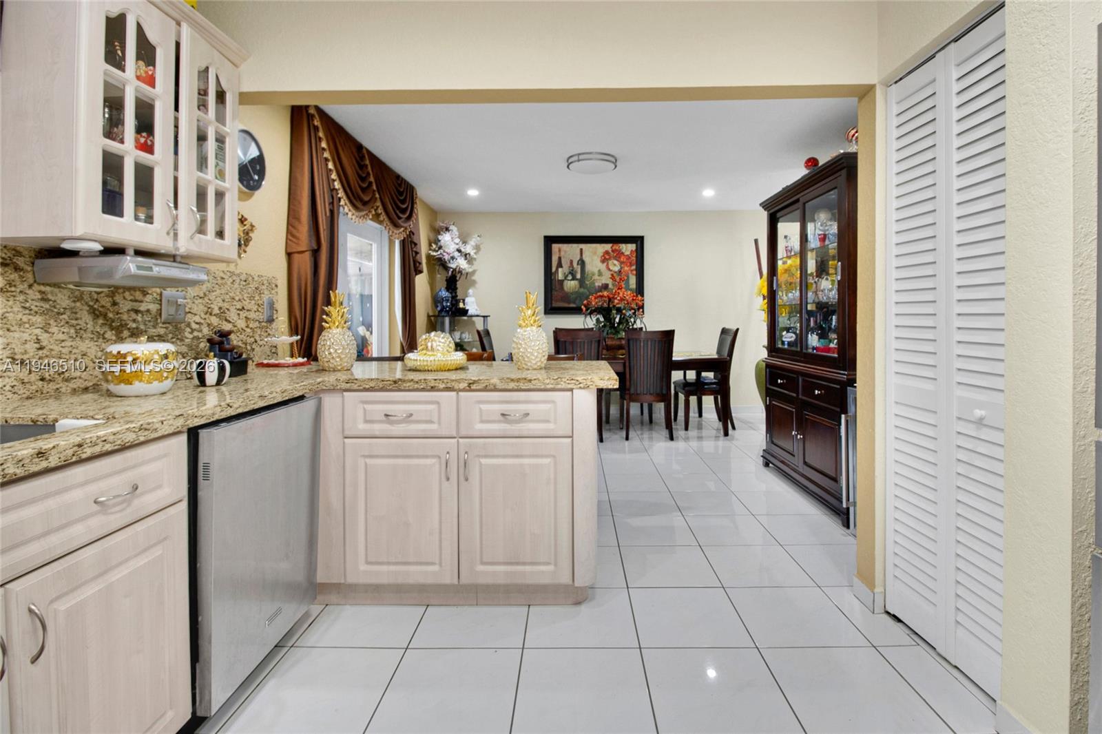 SUPERIOR HOMES SEC 1 - Residential