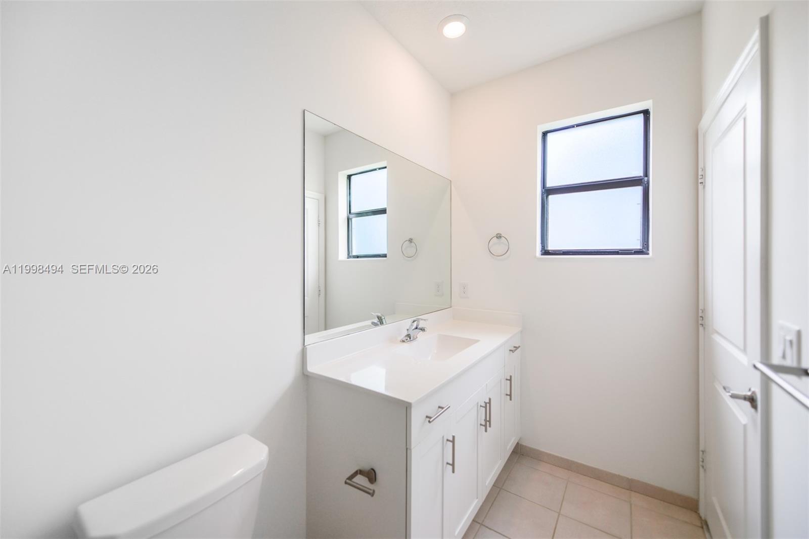 VIA VENTURA NEIGHBORHOOD - Residential Lease