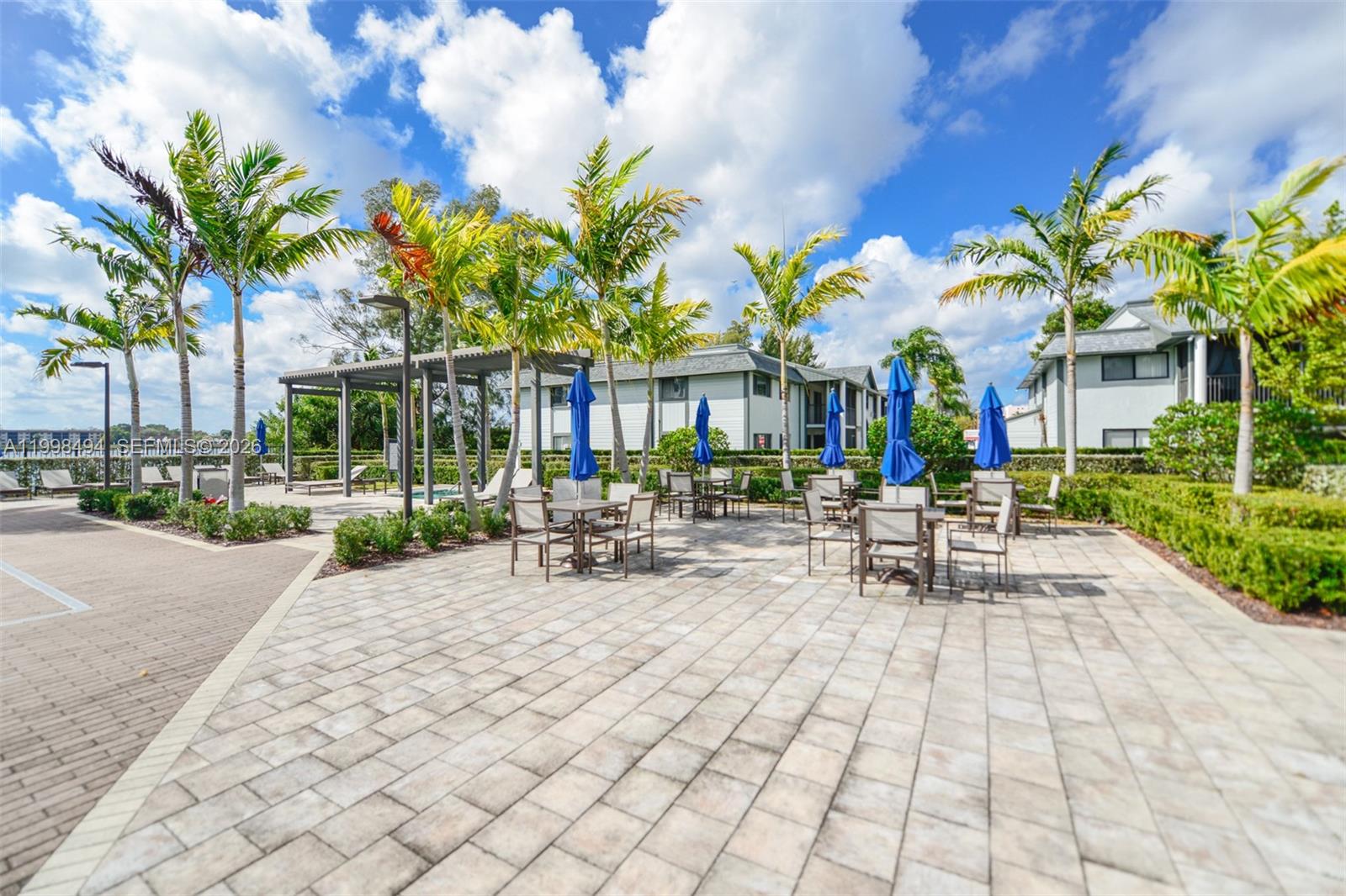 VIA VENTURA NEIGHBORHOOD - Residential Lease