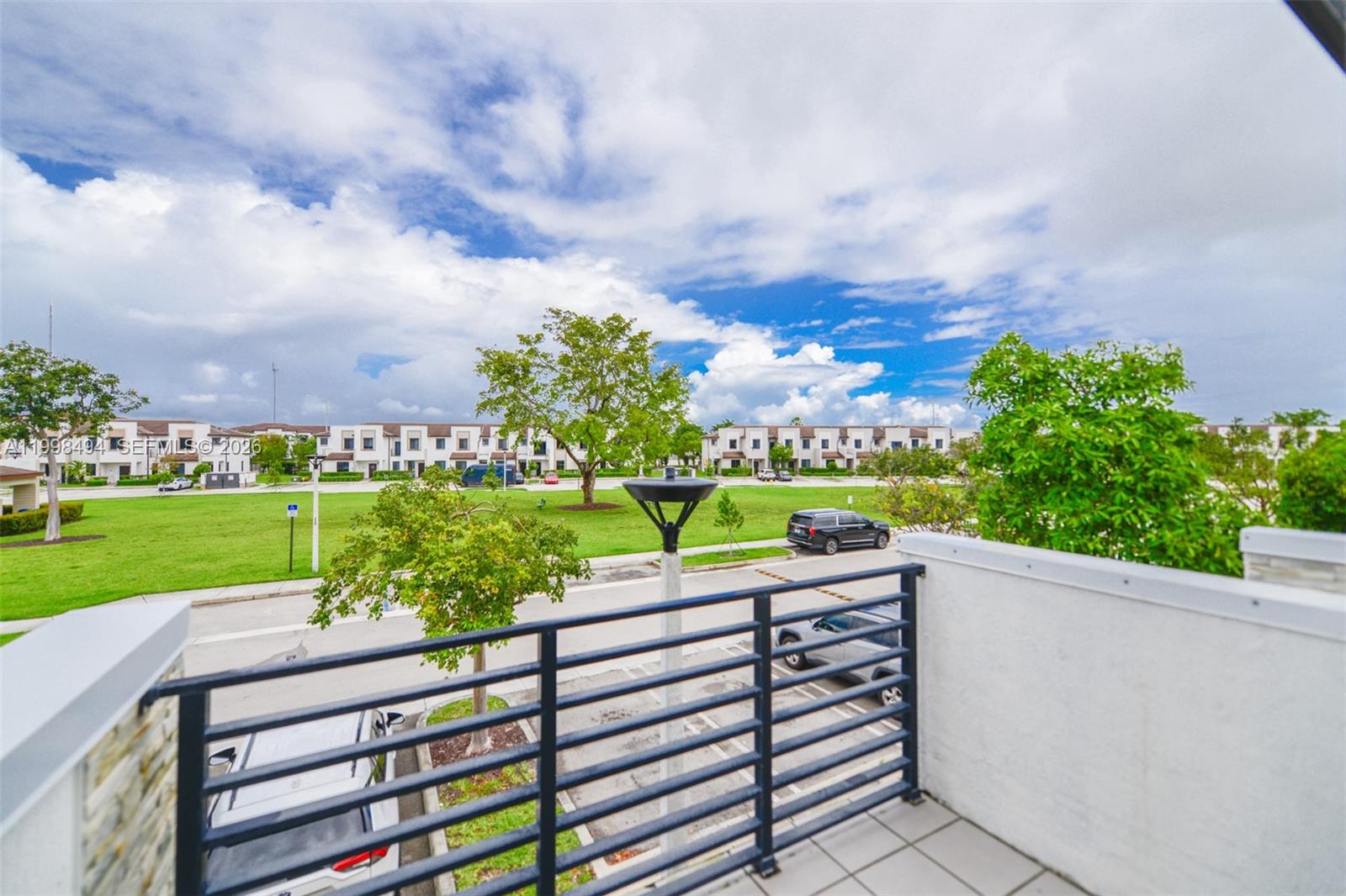 VIA VENTURA NEIGHBORHOOD - Residential Lease