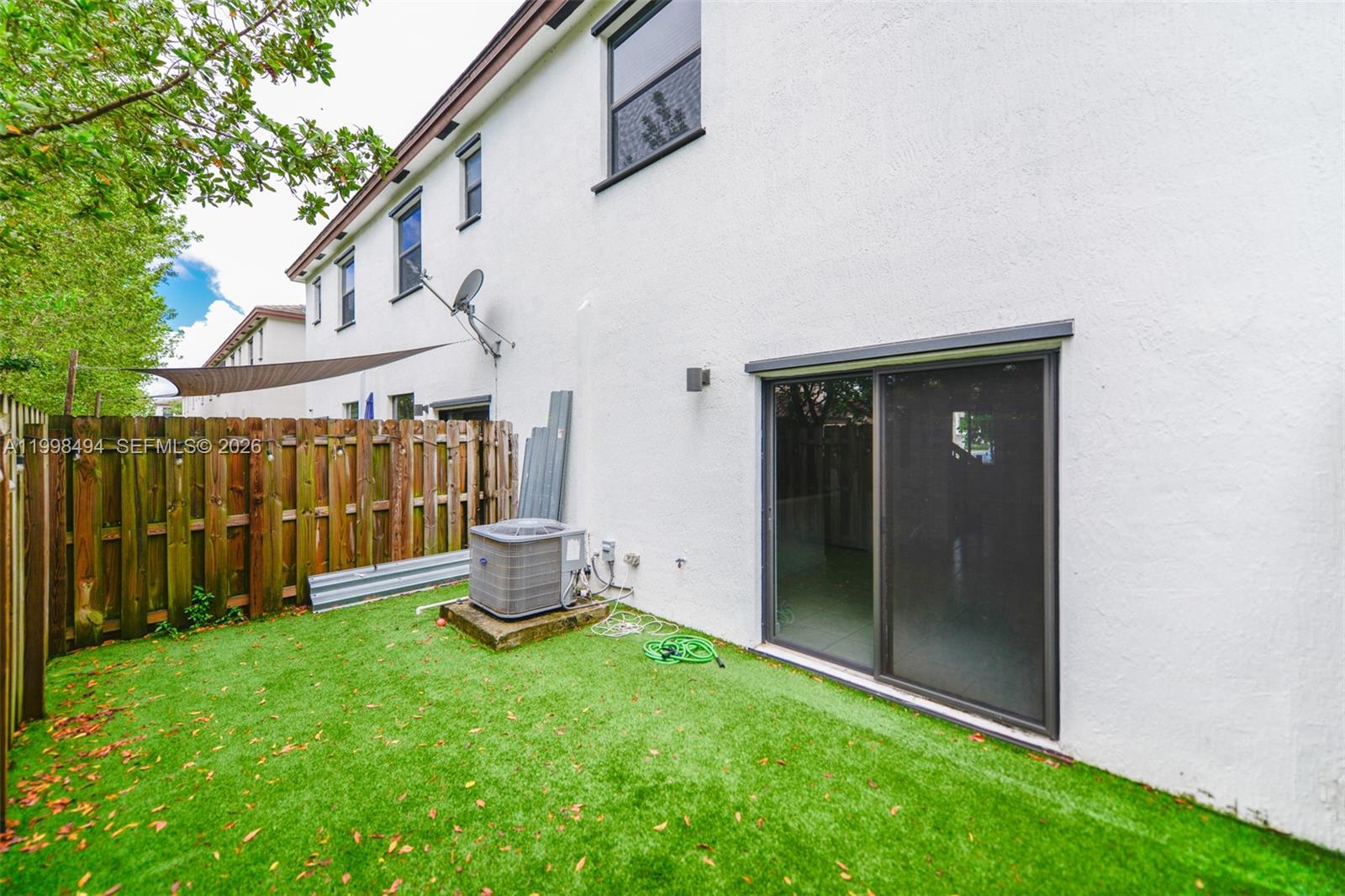 VIA VENTURA NEIGHBORHOOD - Residential Lease