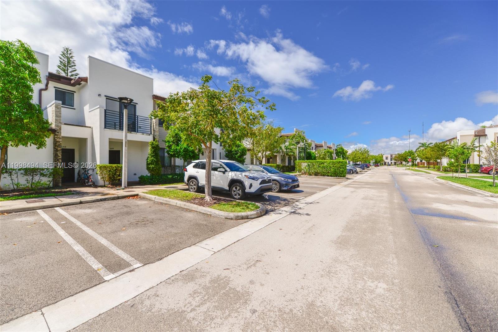 VIA VENTURA NEIGHBORHOOD - Residential Lease