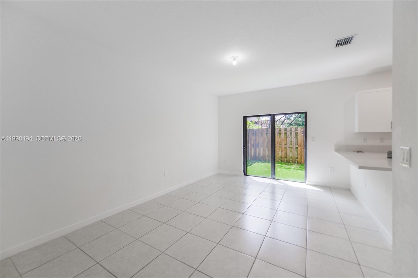 VIA VENTURA NEIGHBORHOOD - Residential Lease