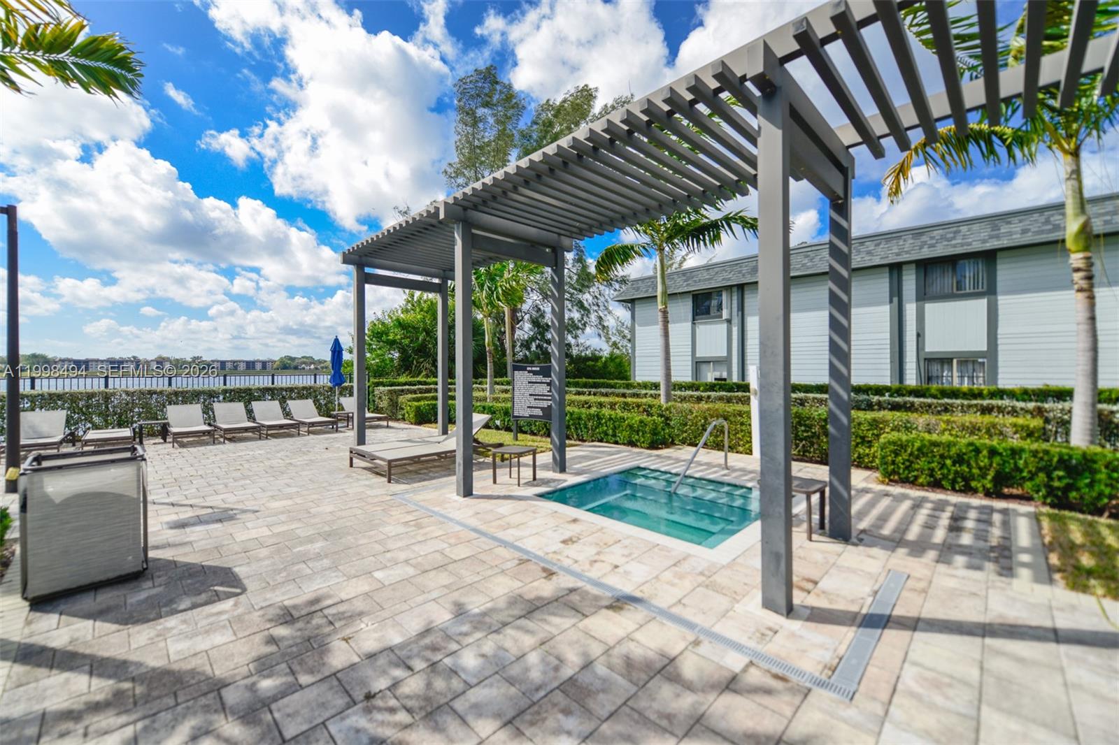 VIA VENTURA NEIGHBORHOOD - Residential Lease