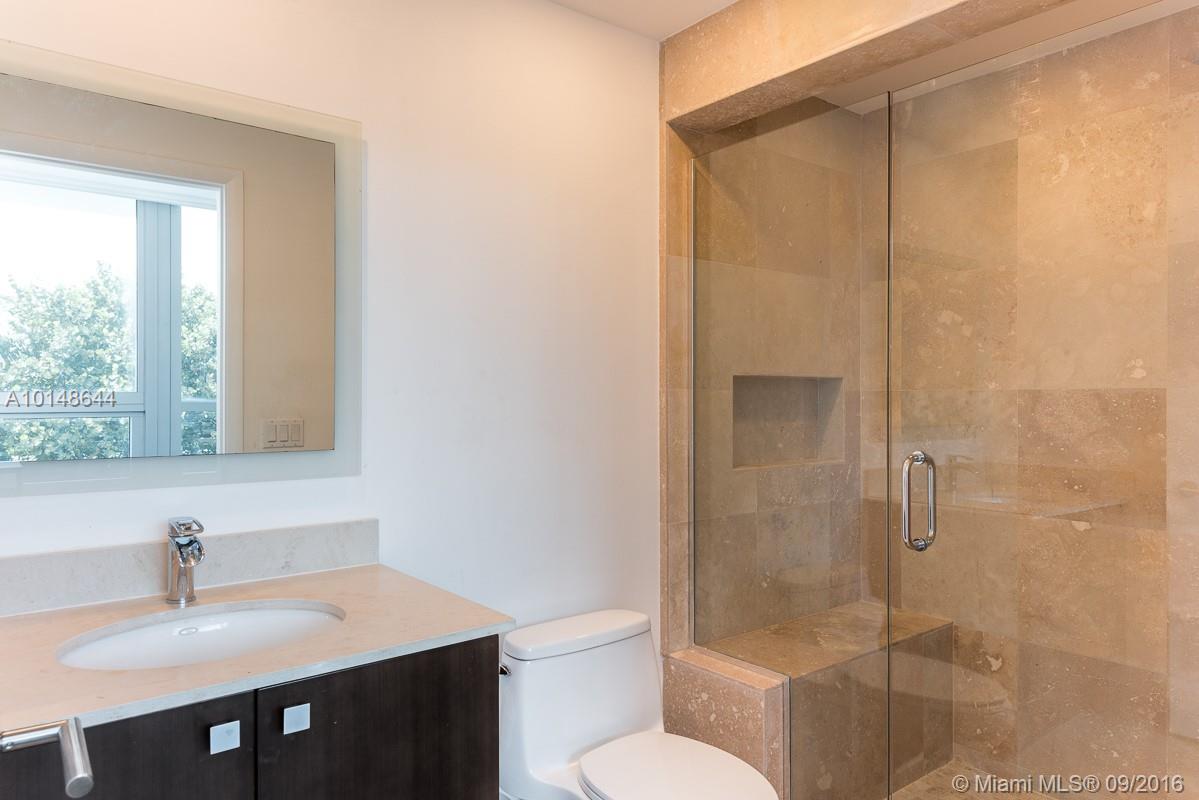 Mosaic On Miami Beach Con - Residential Lease