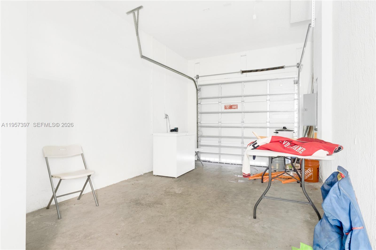 PINE ISLE - Residential