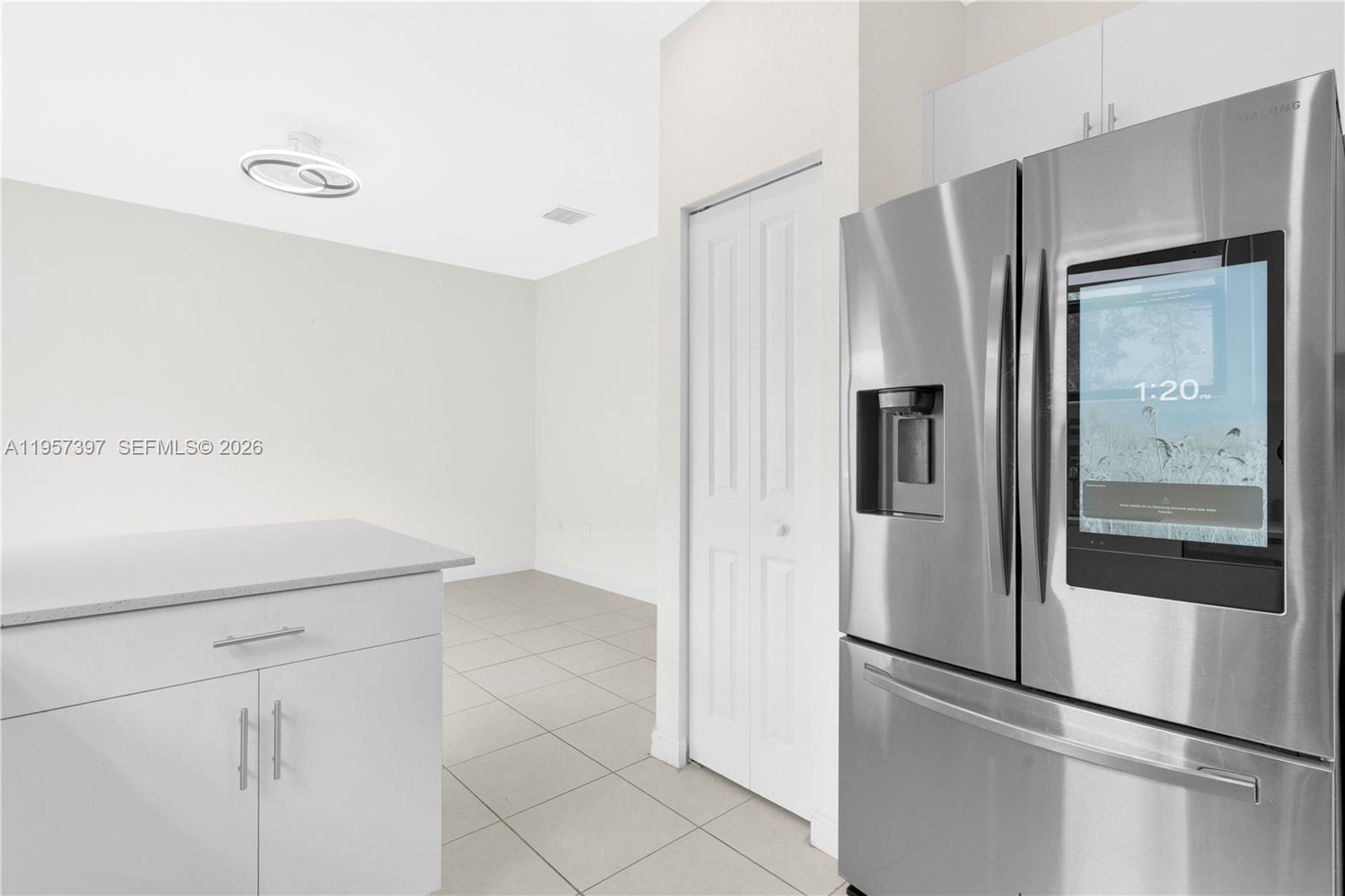 PINE ISLE - Residential