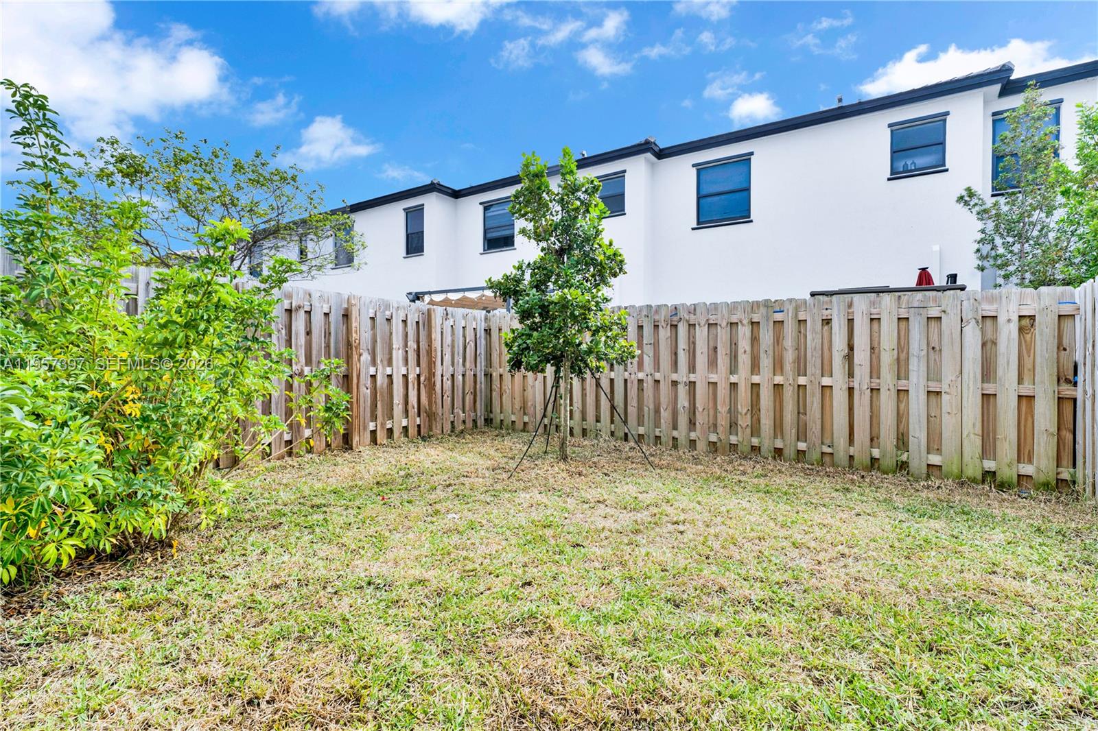 PINE ISLE - Residential