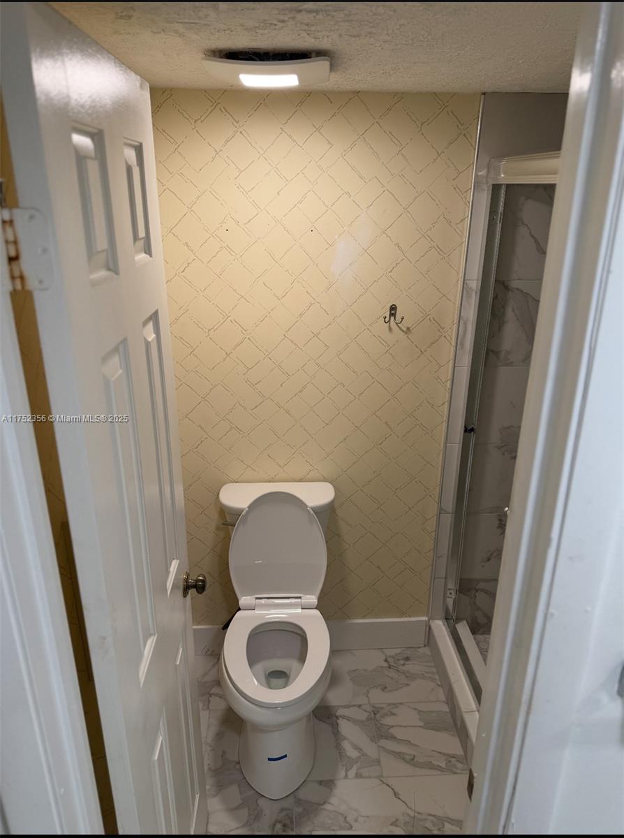 WHITEHALL CONDO OF THE LA - Residential Lease