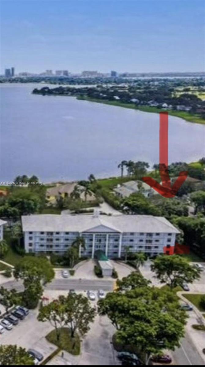 WHITEHALL CONDO OF THE LA - Residential Lease