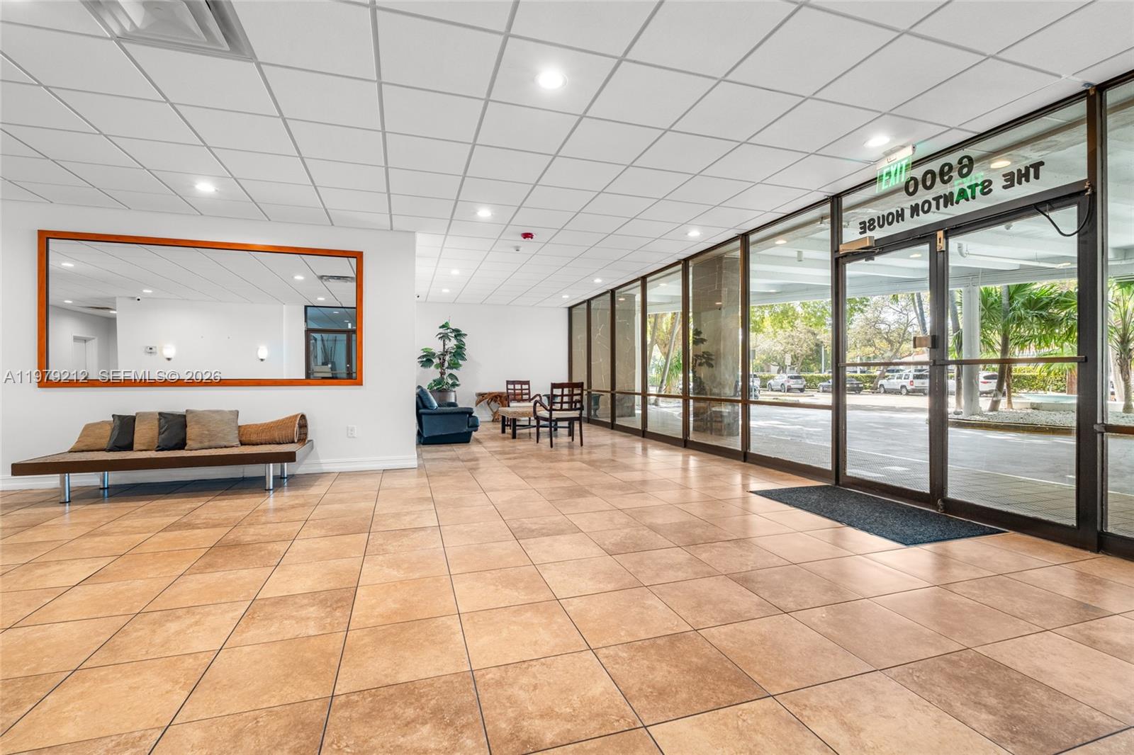 STANTON HOUSE CONDO - Residential