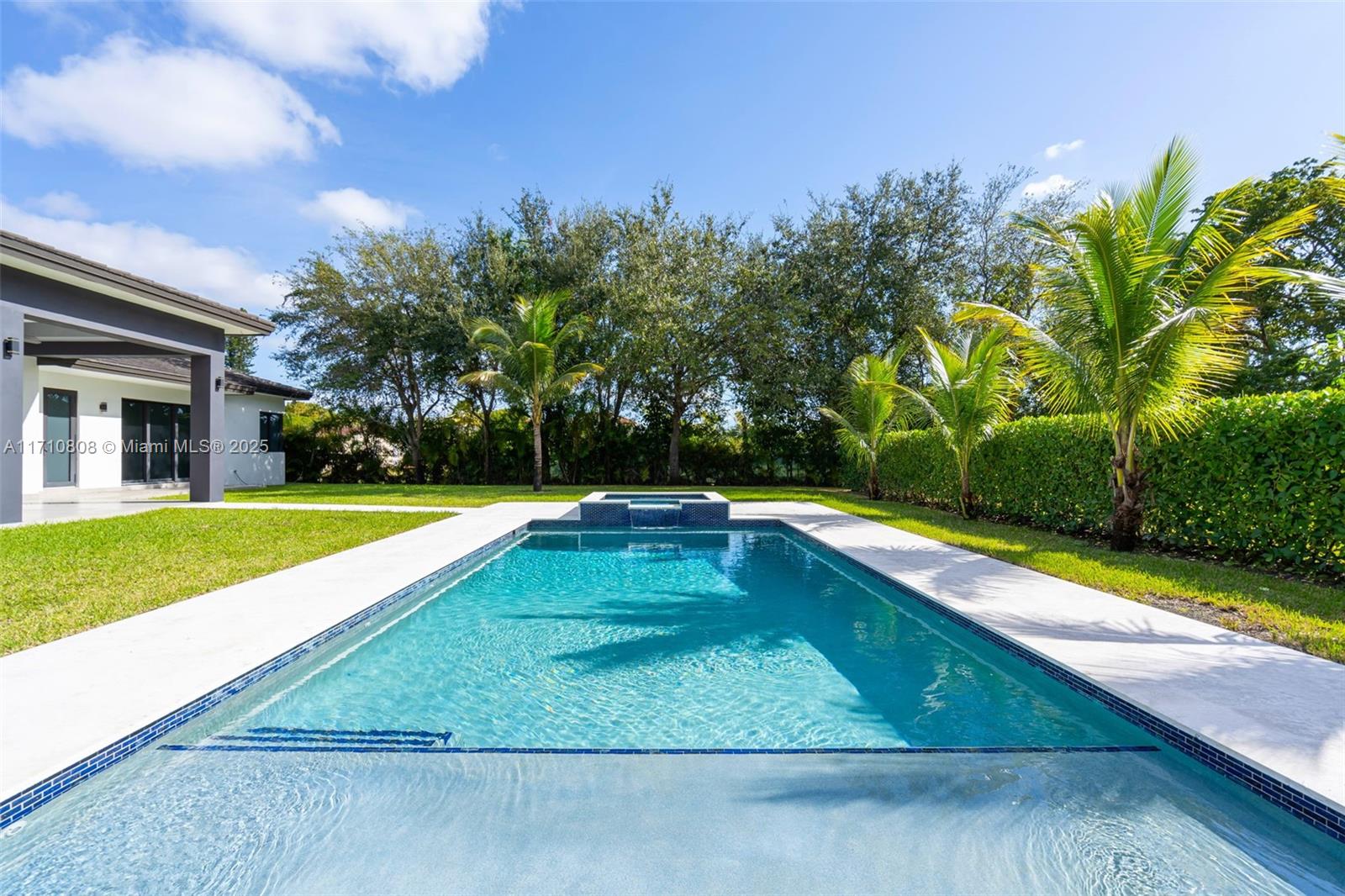 MILLER DRIVE ESTATES - Residential