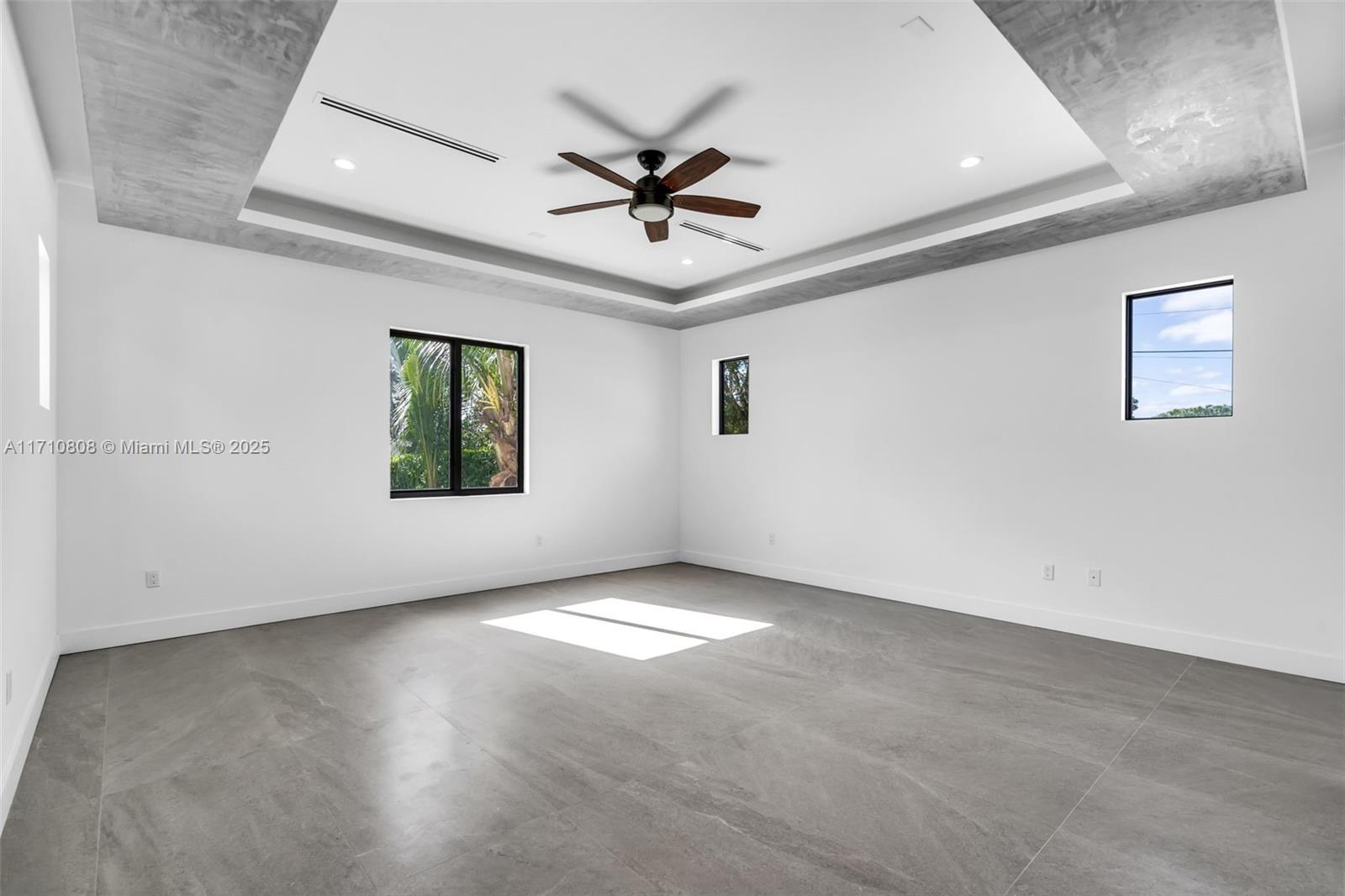 MILLER DRIVE ESTATES - Residential