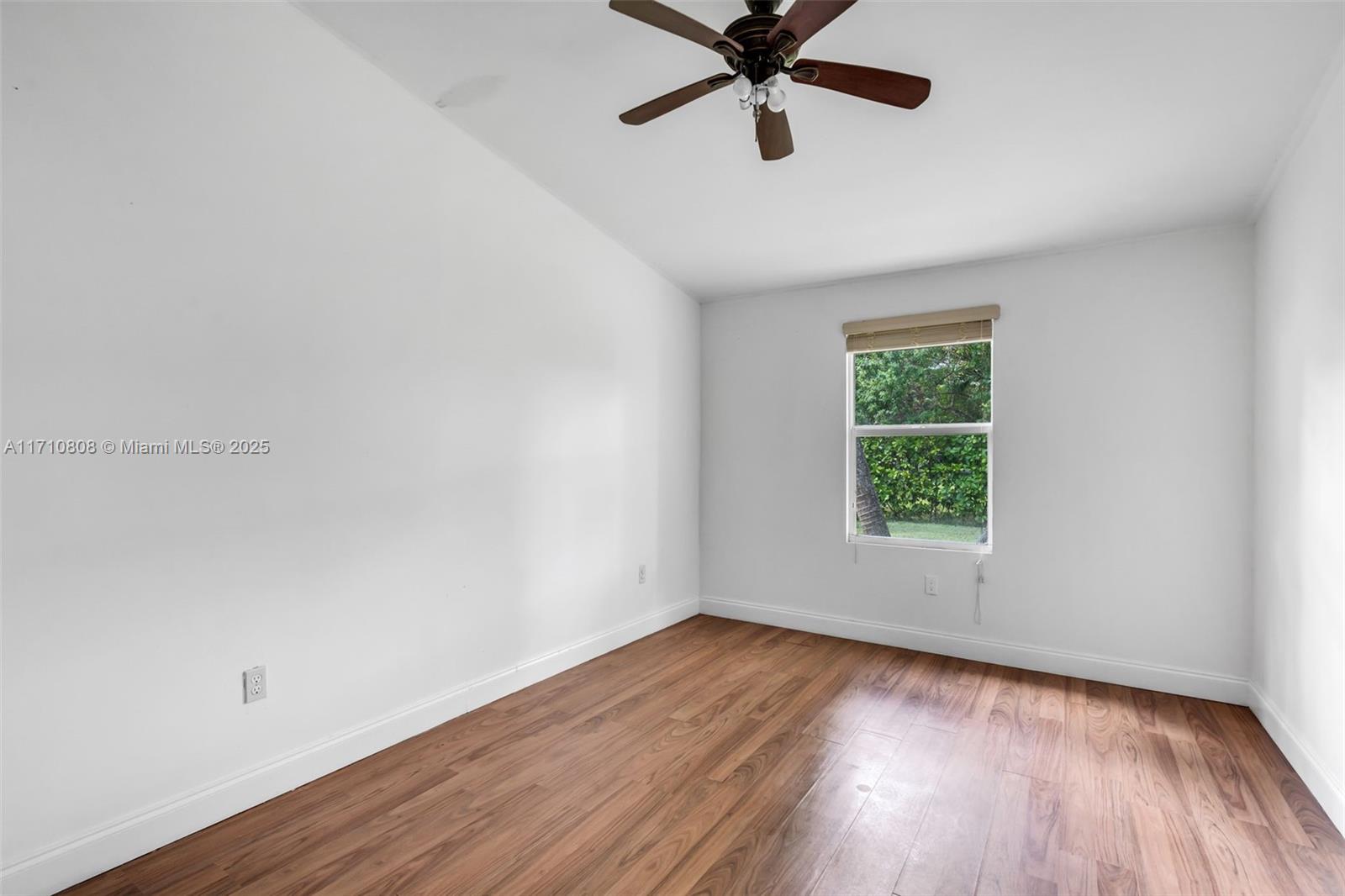 MILLER DRIVE ESTATES - Residential