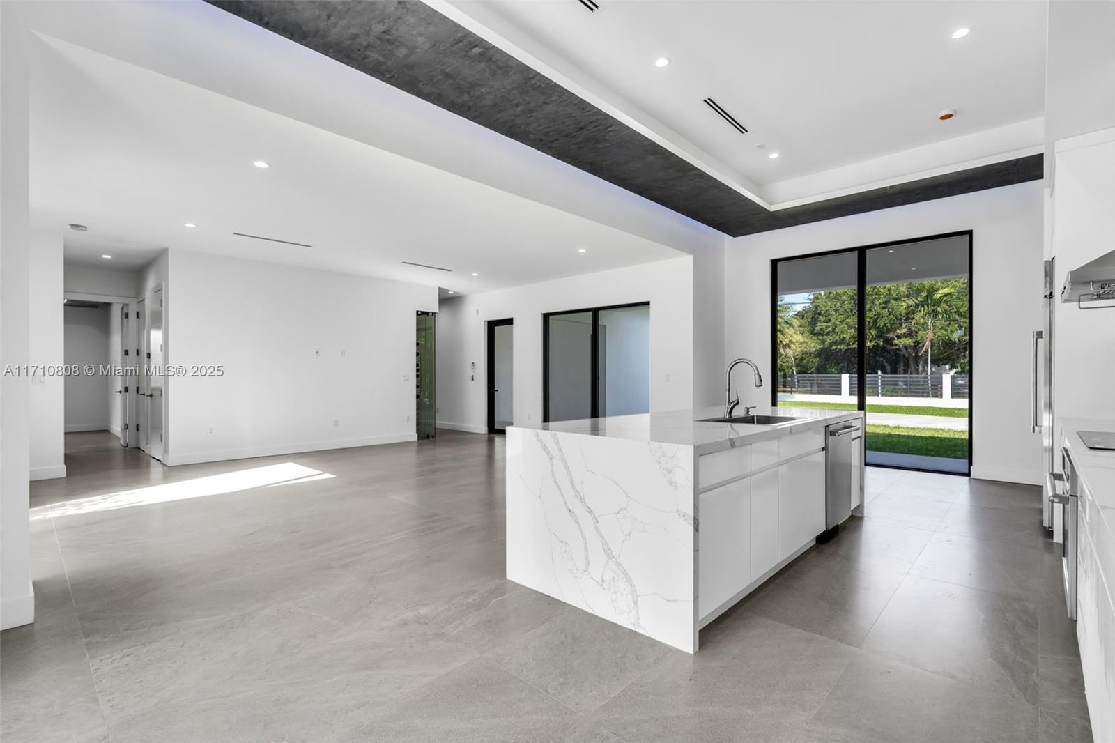 MILLER DRIVE ESTATES - Residential