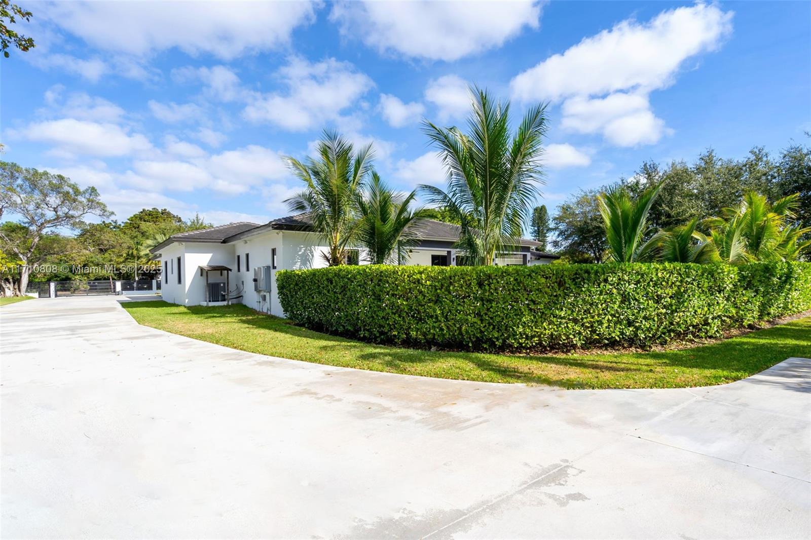 MILLER DRIVE ESTATES - Residential
