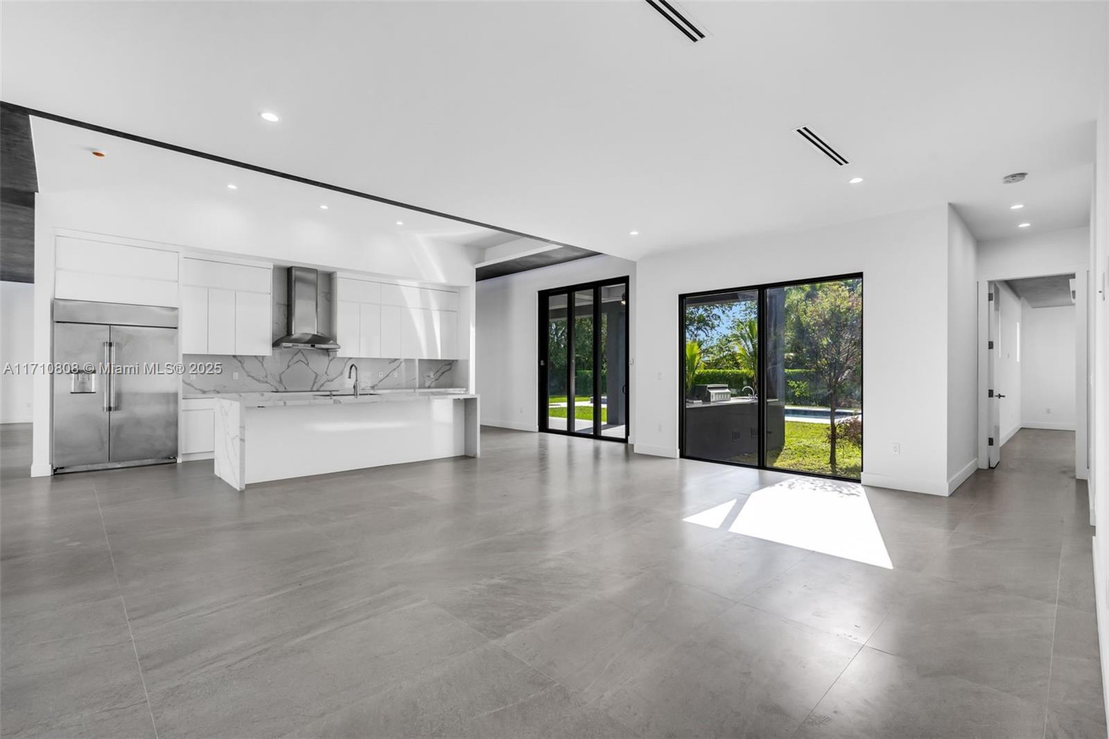 MILLER DRIVE ESTATES - Residential