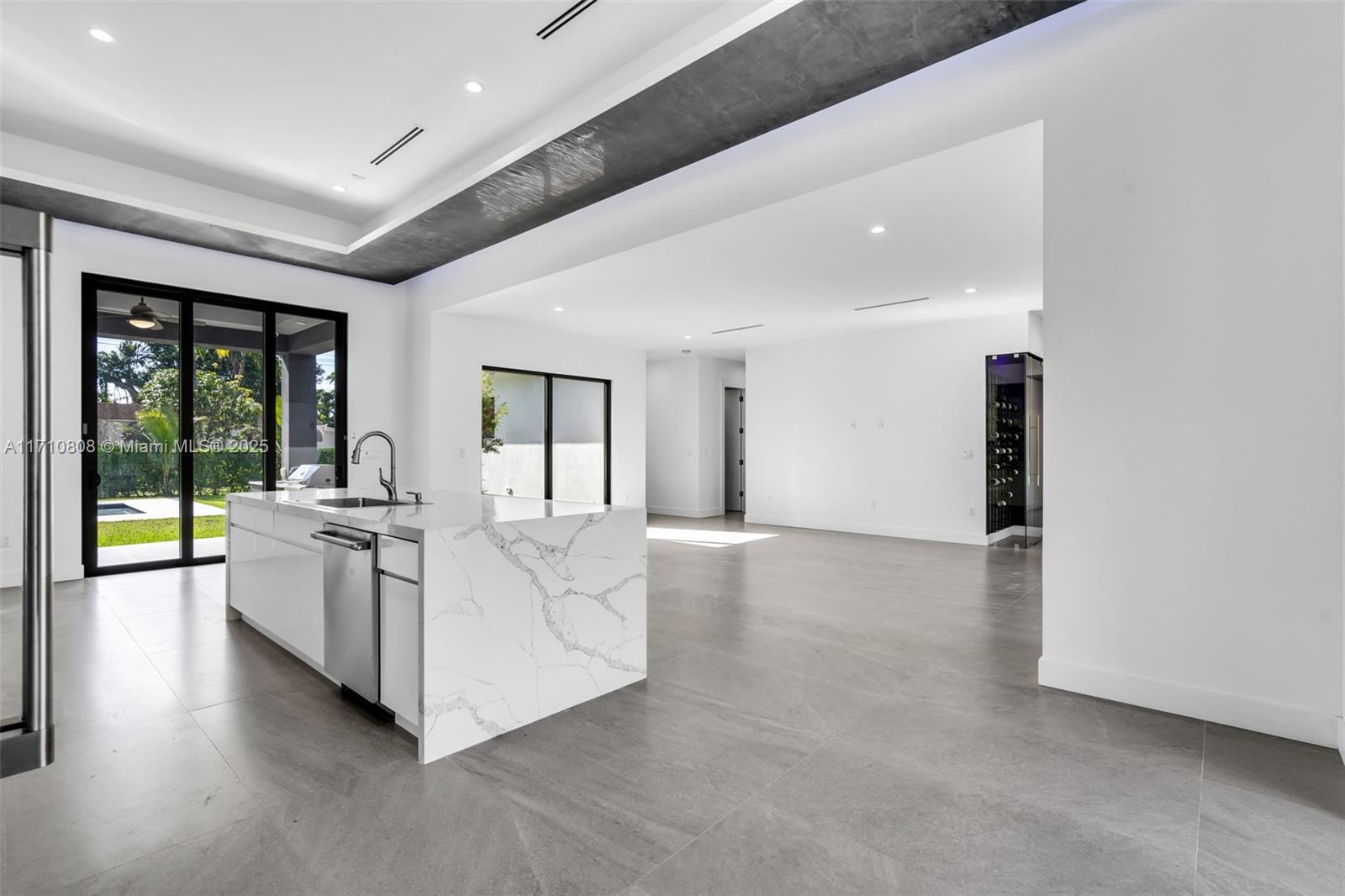 MILLER DRIVE ESTATES - Residential