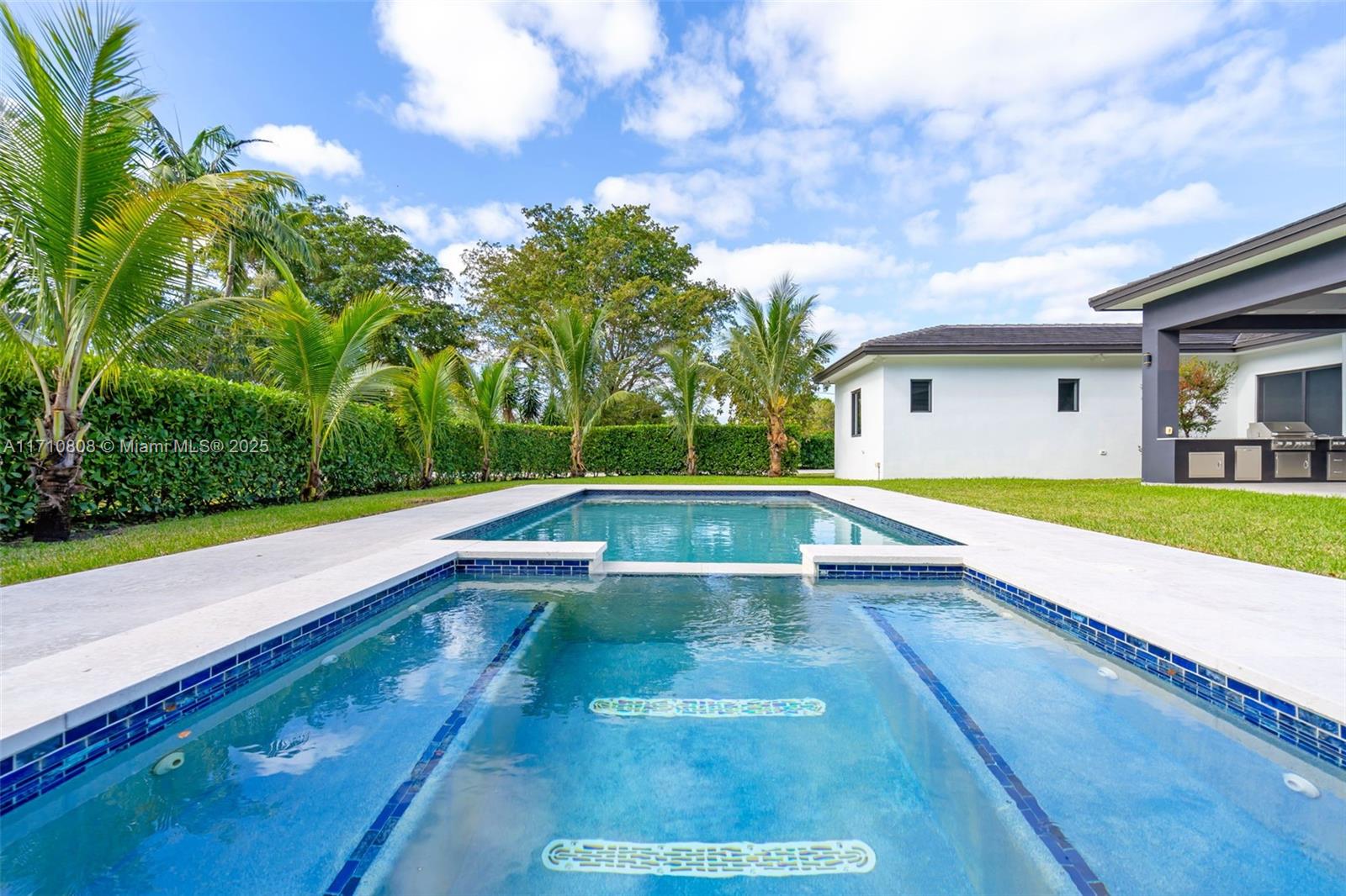 MILLER DRIVE ESTATES - Residential