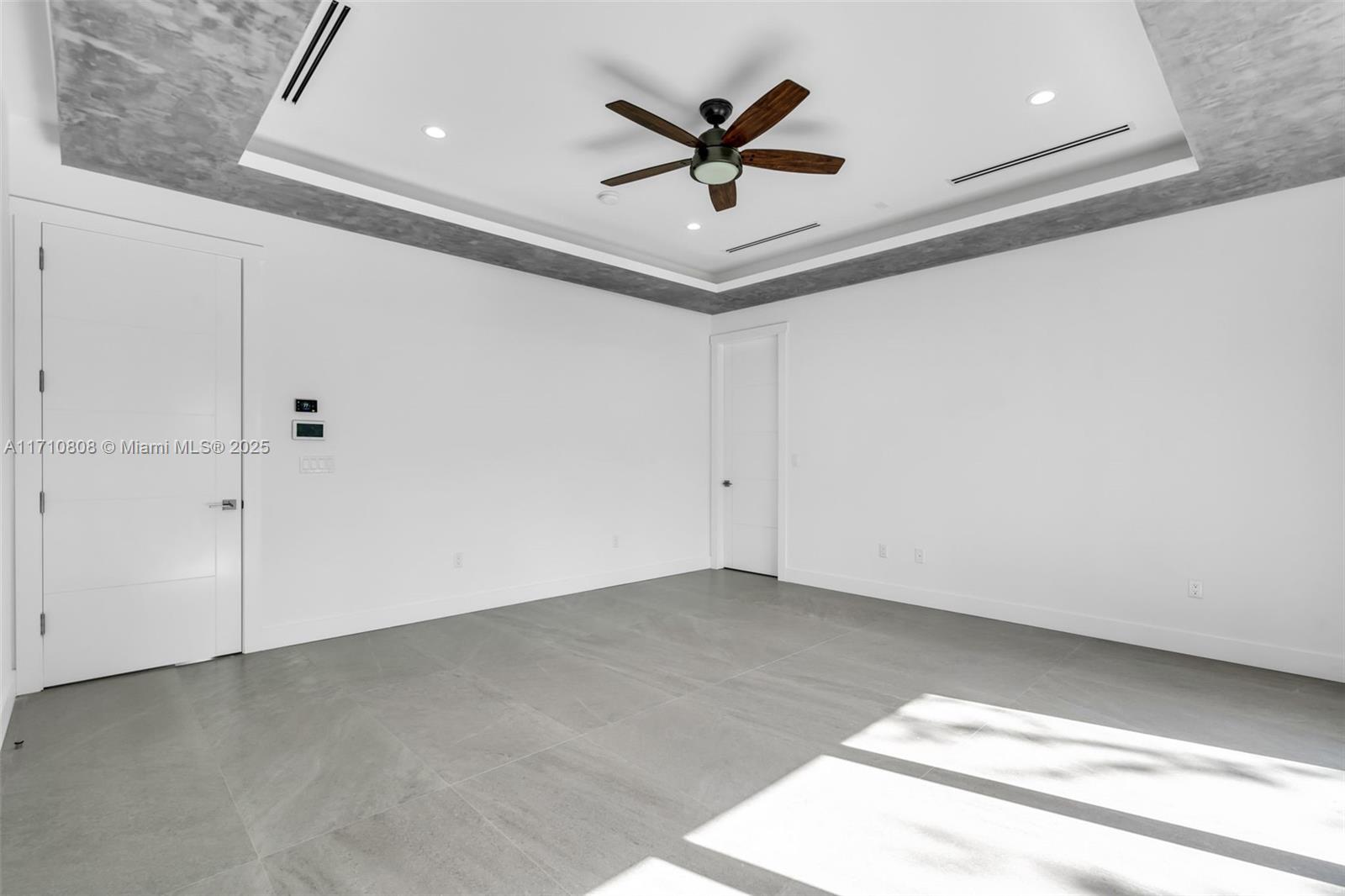 MILLER DRIVE ESTATES - Residential