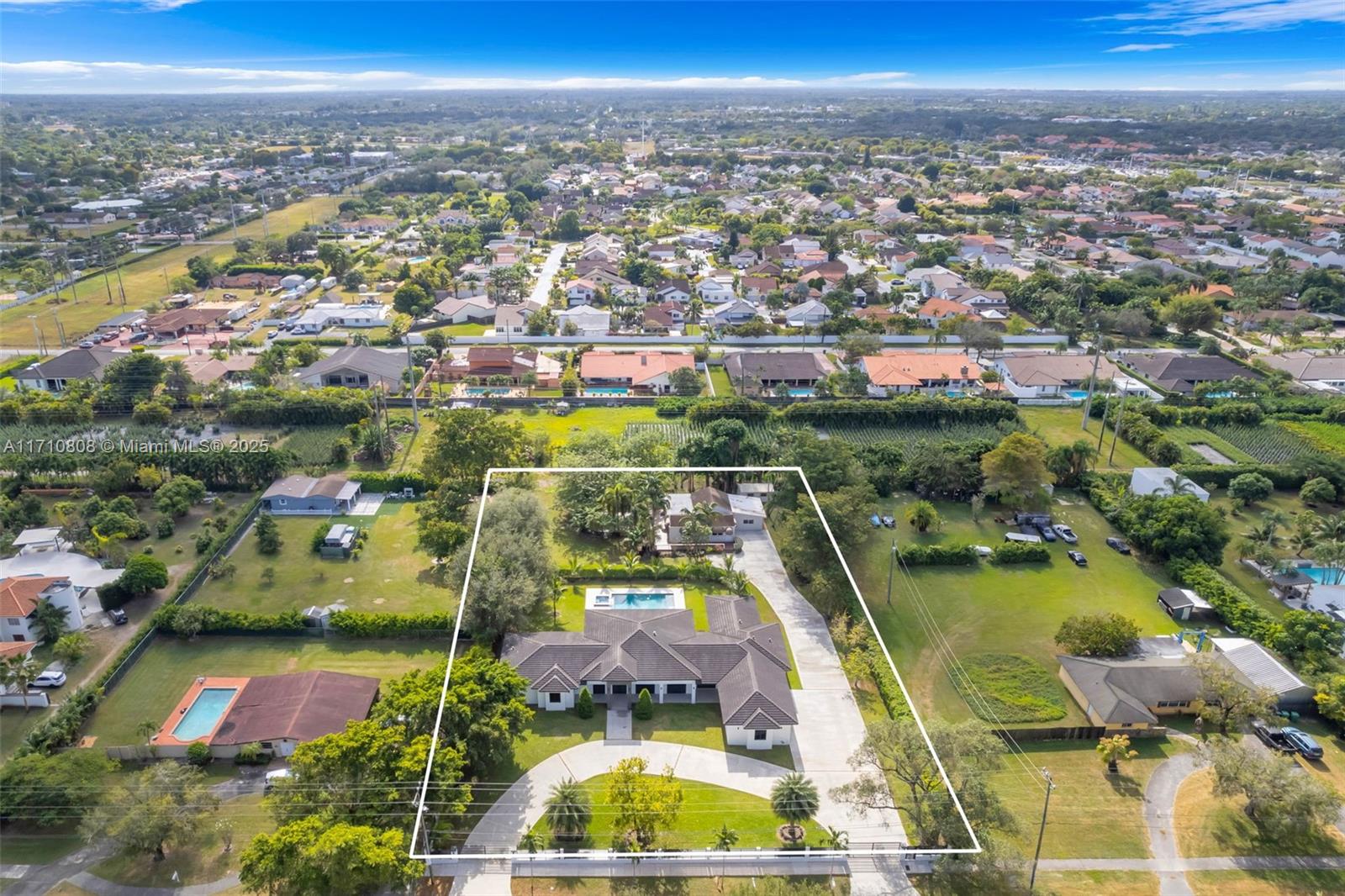 MILLER DRIVE ESTATES - Residential