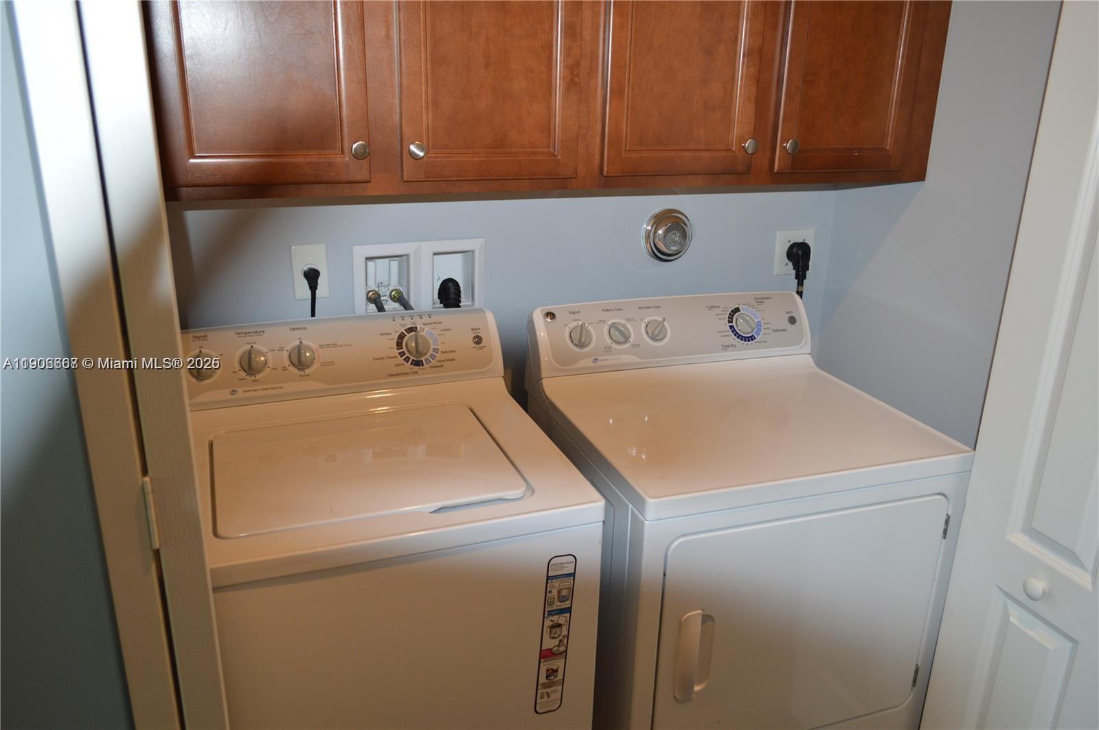 RODEO VILLAGE - Residential Lease