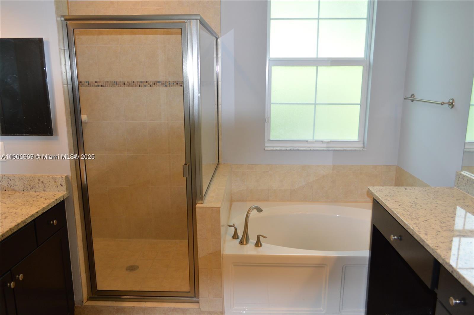 RODEO VILLAGE - Residential Lease