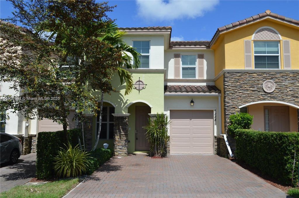 Photo of 5228 SW 77th Way #5228, Davie, FL 33328 (MLS # A11906667)