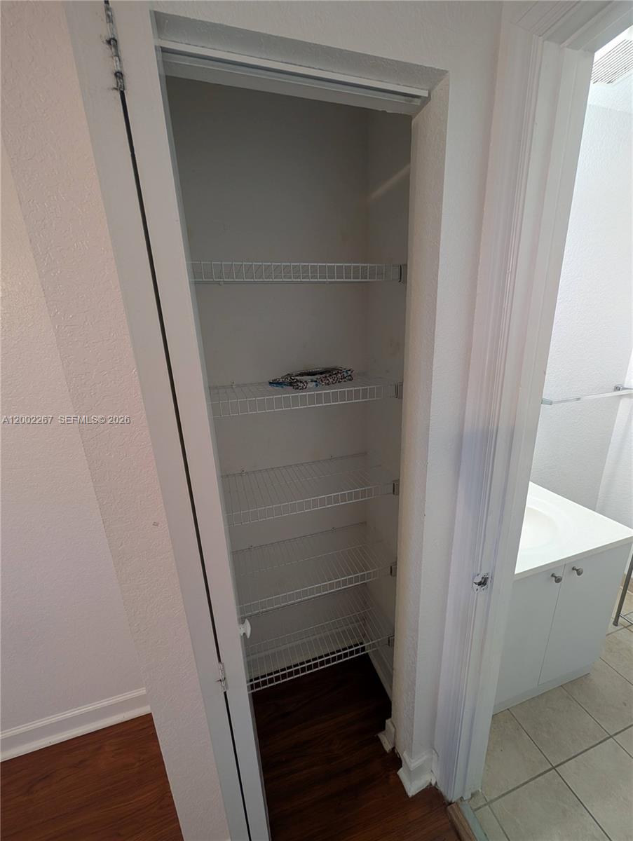 LAKE VUE VILLAS CONDO - Residential Lease