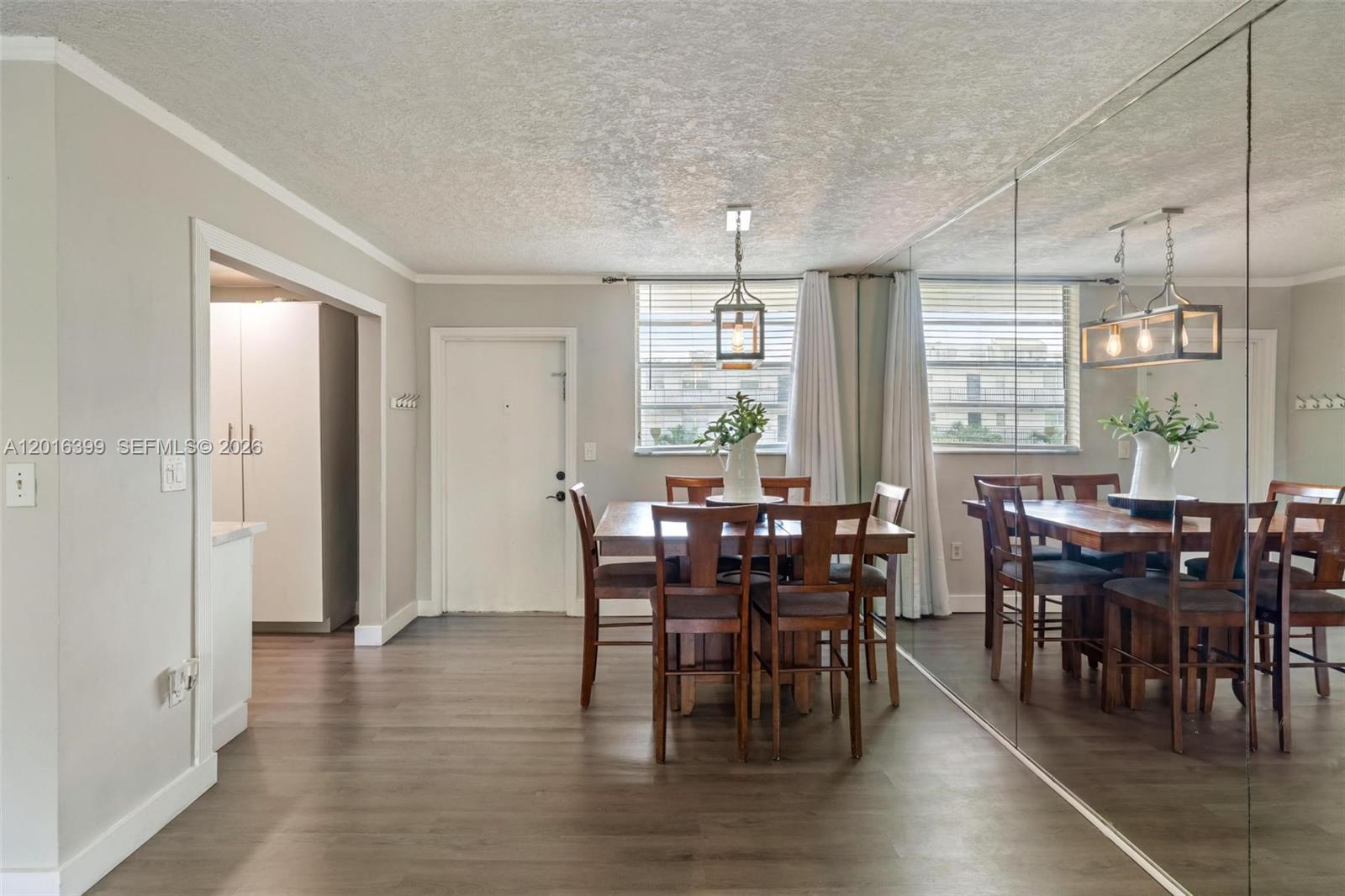 EL CONQUISTADOR SOUTH CON - Residential