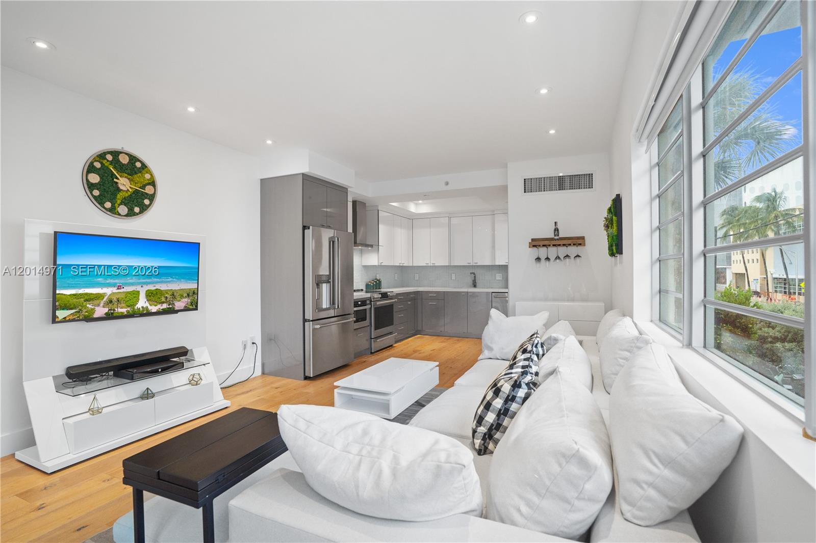 PARK VILLAS CONDO - Residential Lease