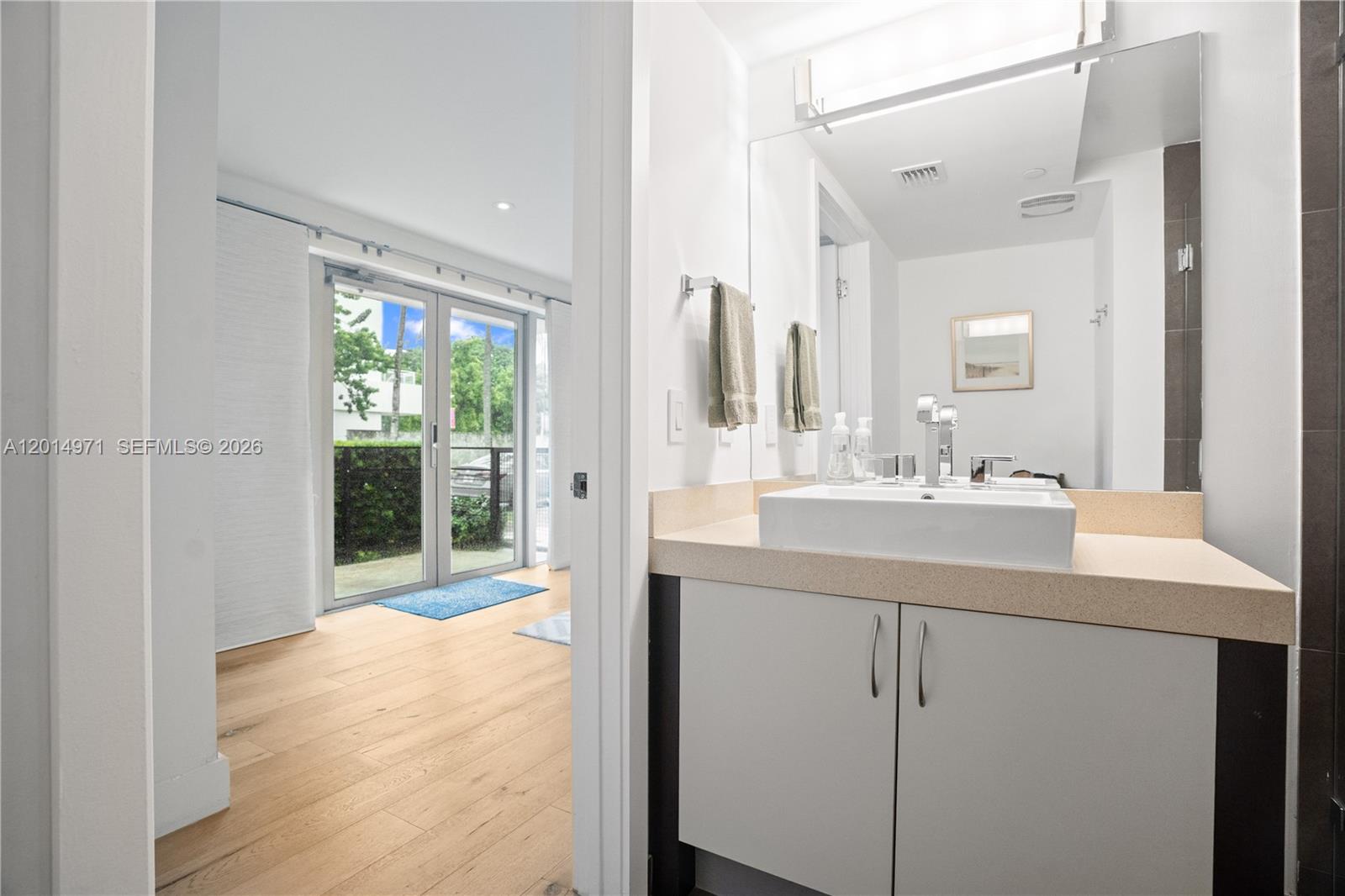 PARK VILLAS CONDO - Residential Lease