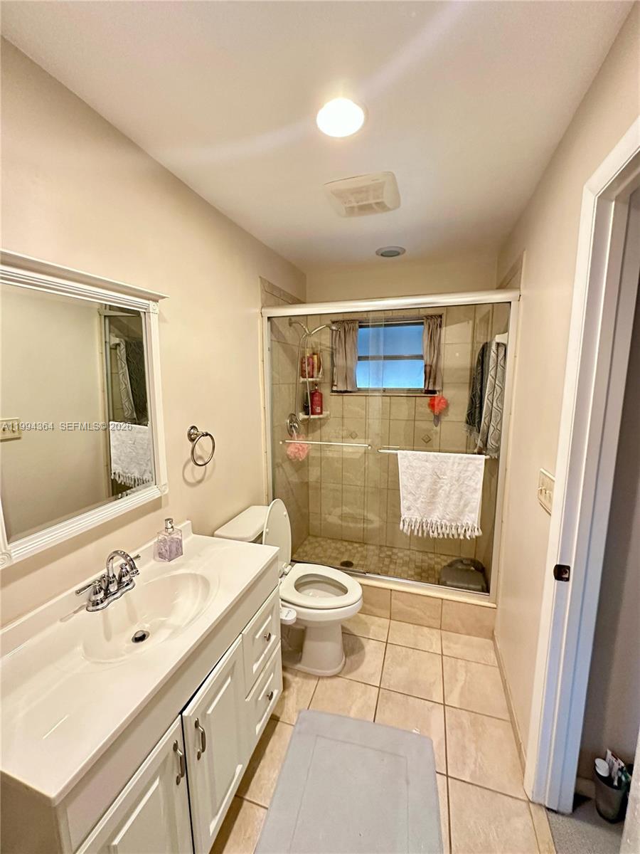 CRYSTAL LAKE 4TH SEC - Residential