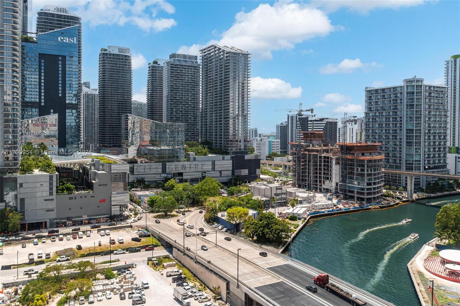 BRICKELL HEIGHTS EAST CON - Residential