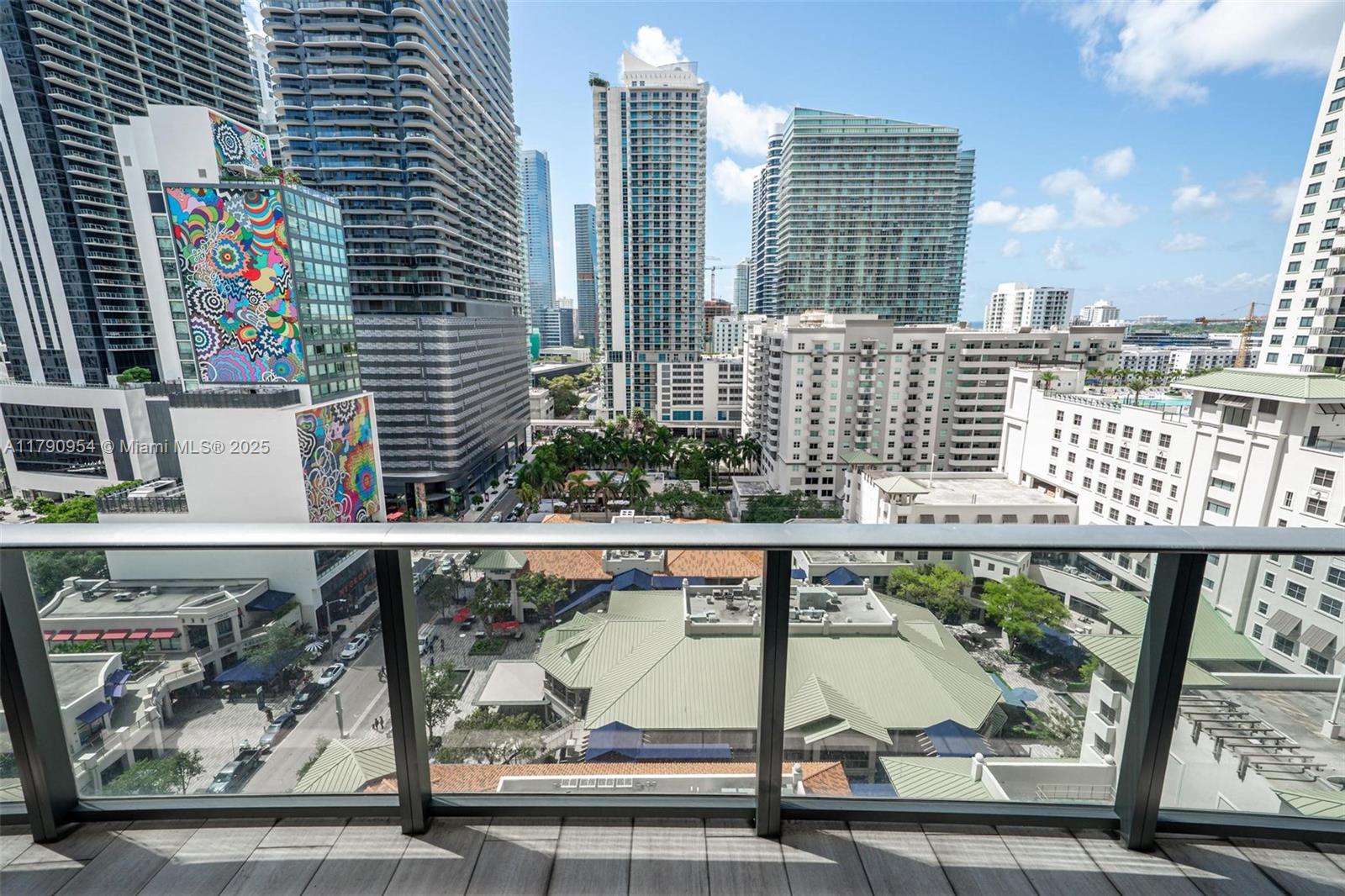BRICKELL HEIGHTS EAST CON - Residential