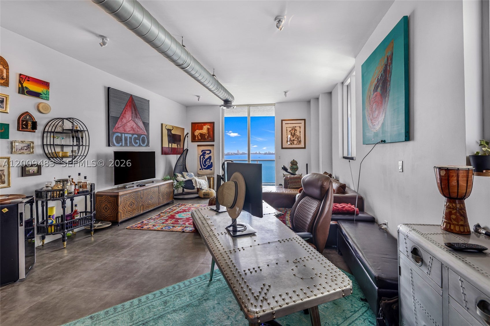 700 NE 25th St 1104