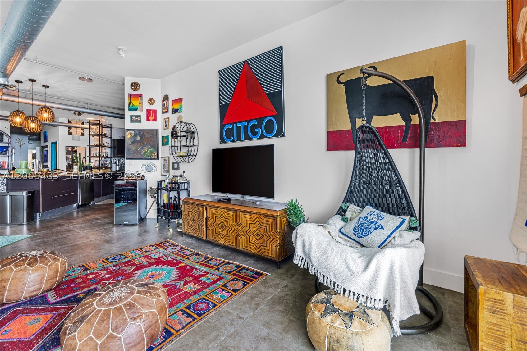 700 NE 25th St 1104