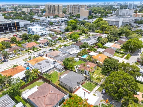 Tiny photo for 4353 SW 2nd St, Miami, FL 33134 (MLS # A12036557)