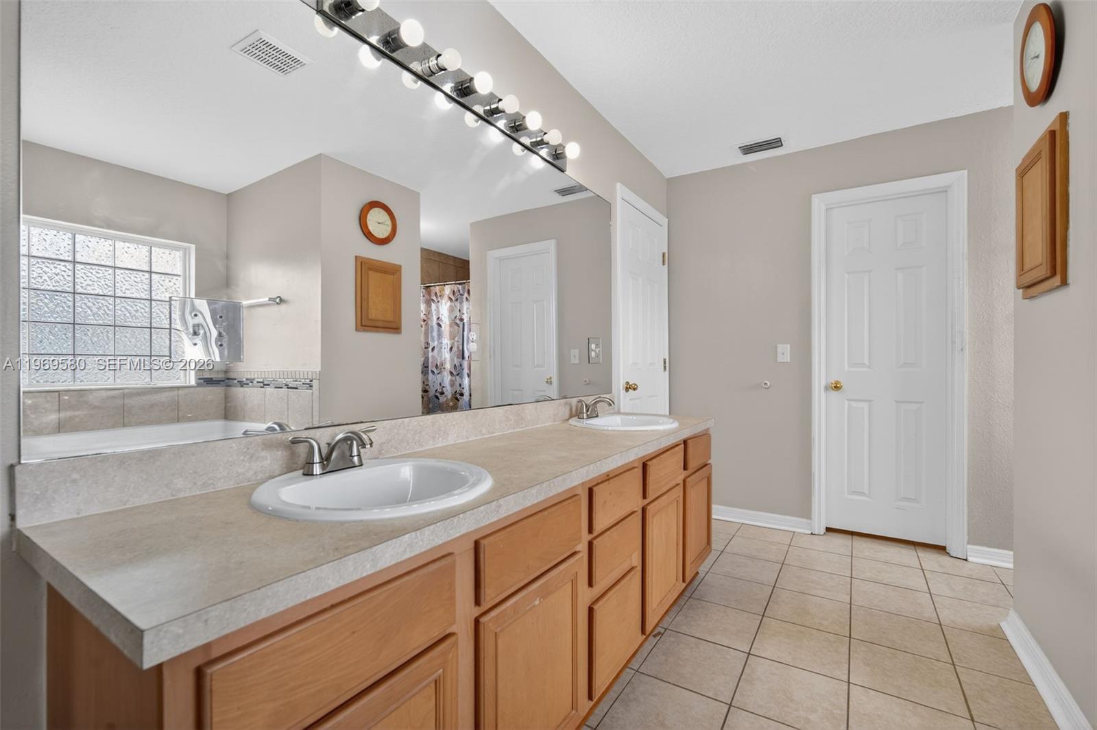 PORT ST LUCIE SECTION 43 - Residential