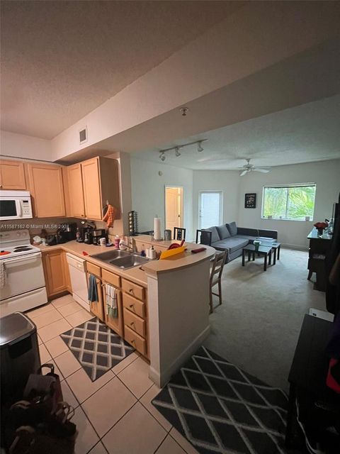 6001 SW 70th St 330 South Miami FL 33143