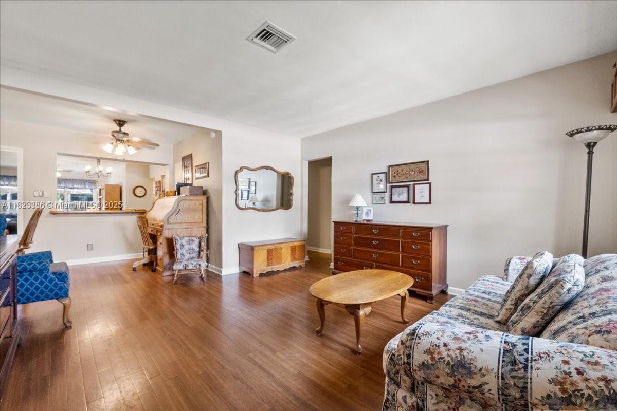 PINE CREST AMENDED PLAT - Residential