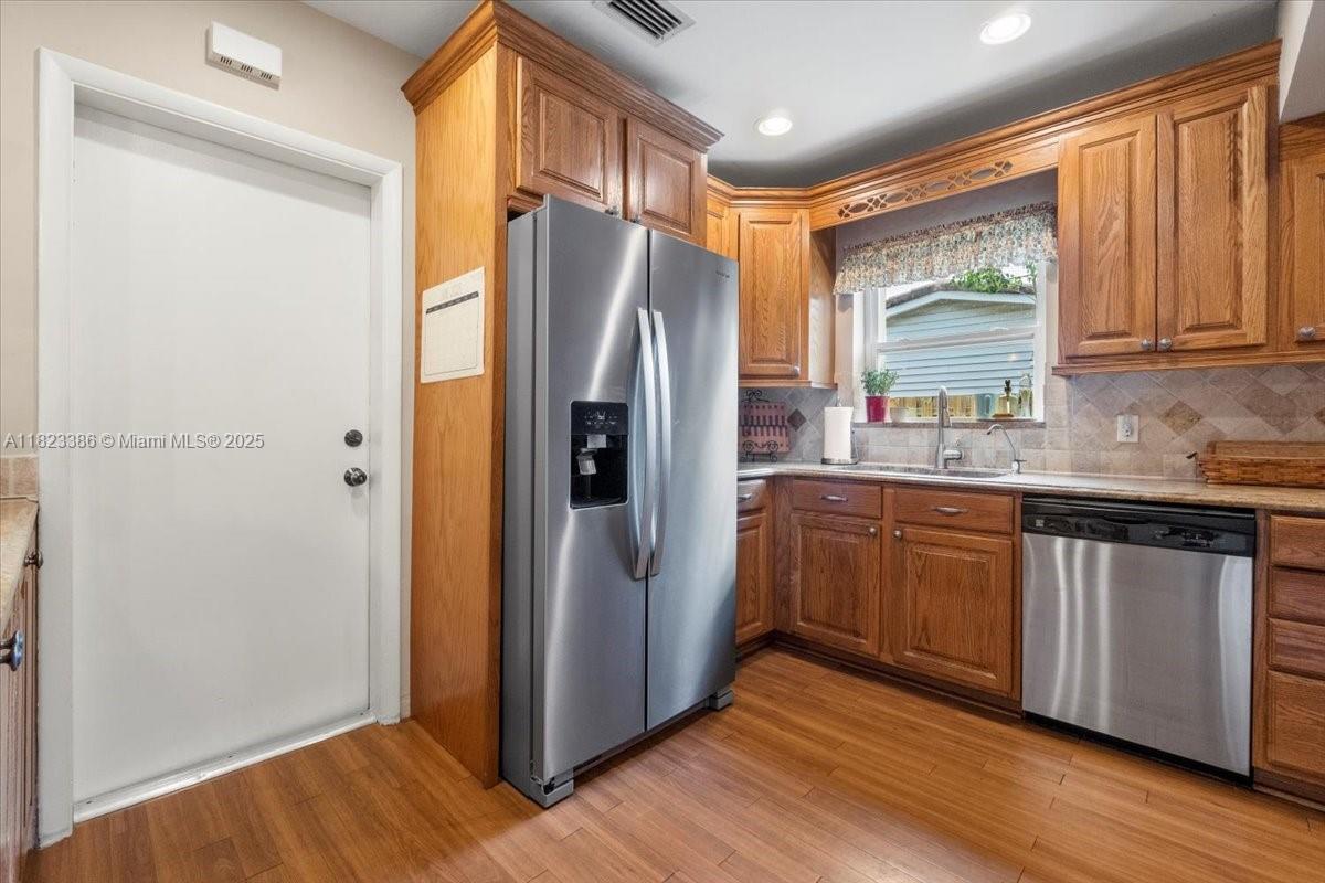 PINE CREST AMENDED PLAT - Residential